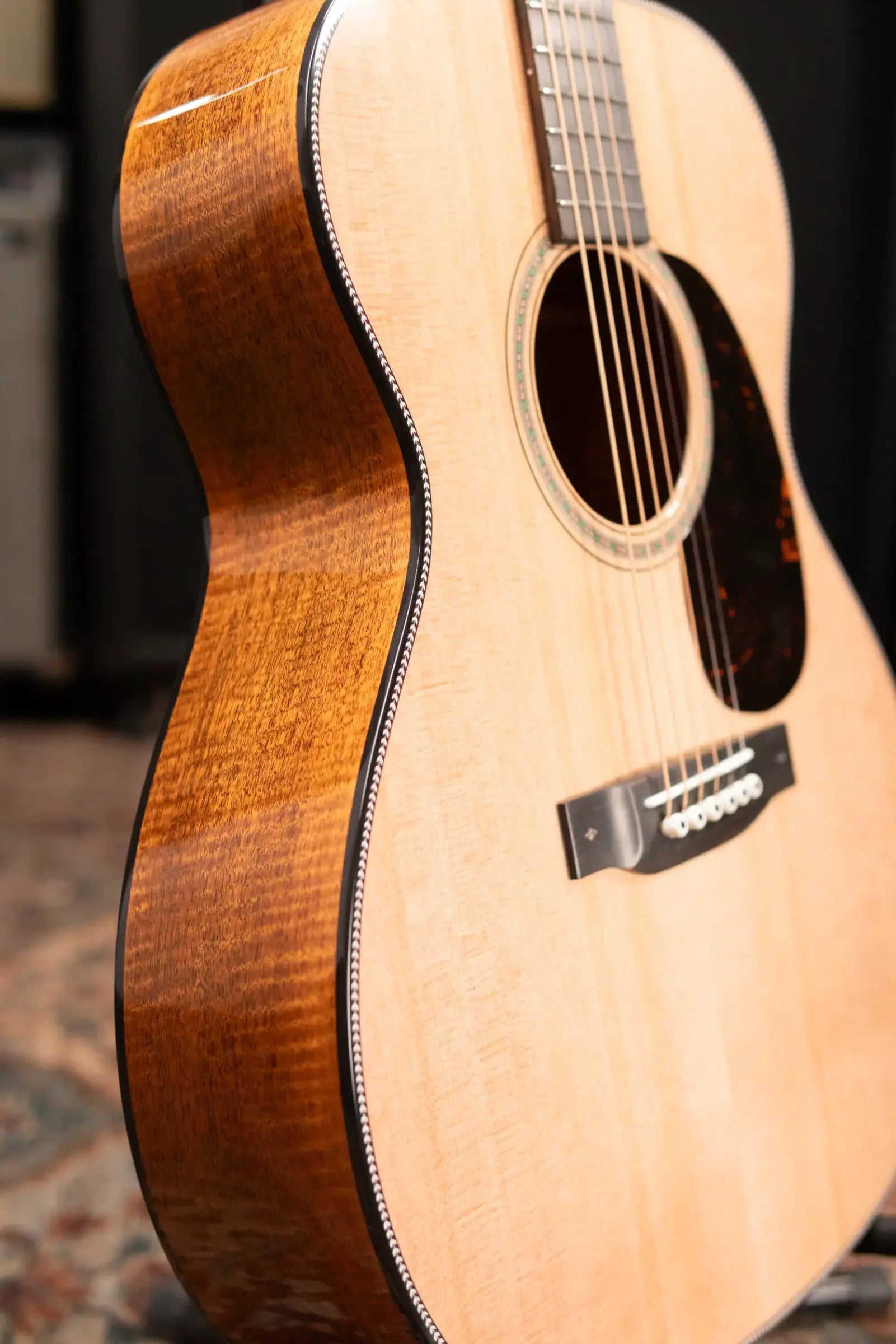 Martin Custom Shop 000 Acoustic Guitar - Flamed Mahogany with Hardshell Case