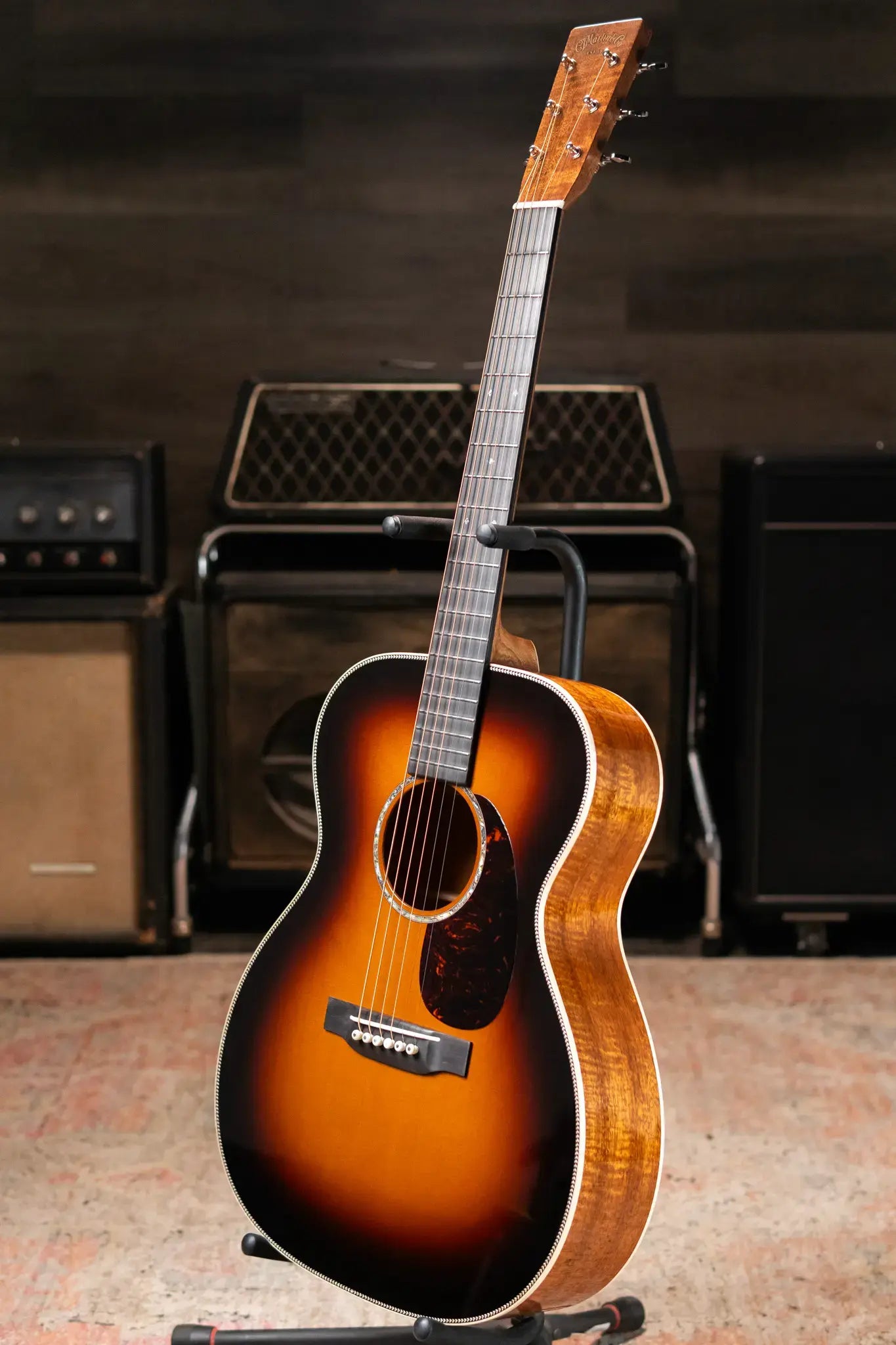 Martin Custom Shop Style 28 000-14F Acoustic Guitar - Flamed Mahogany/Western Red Cedar with Hardshell Case