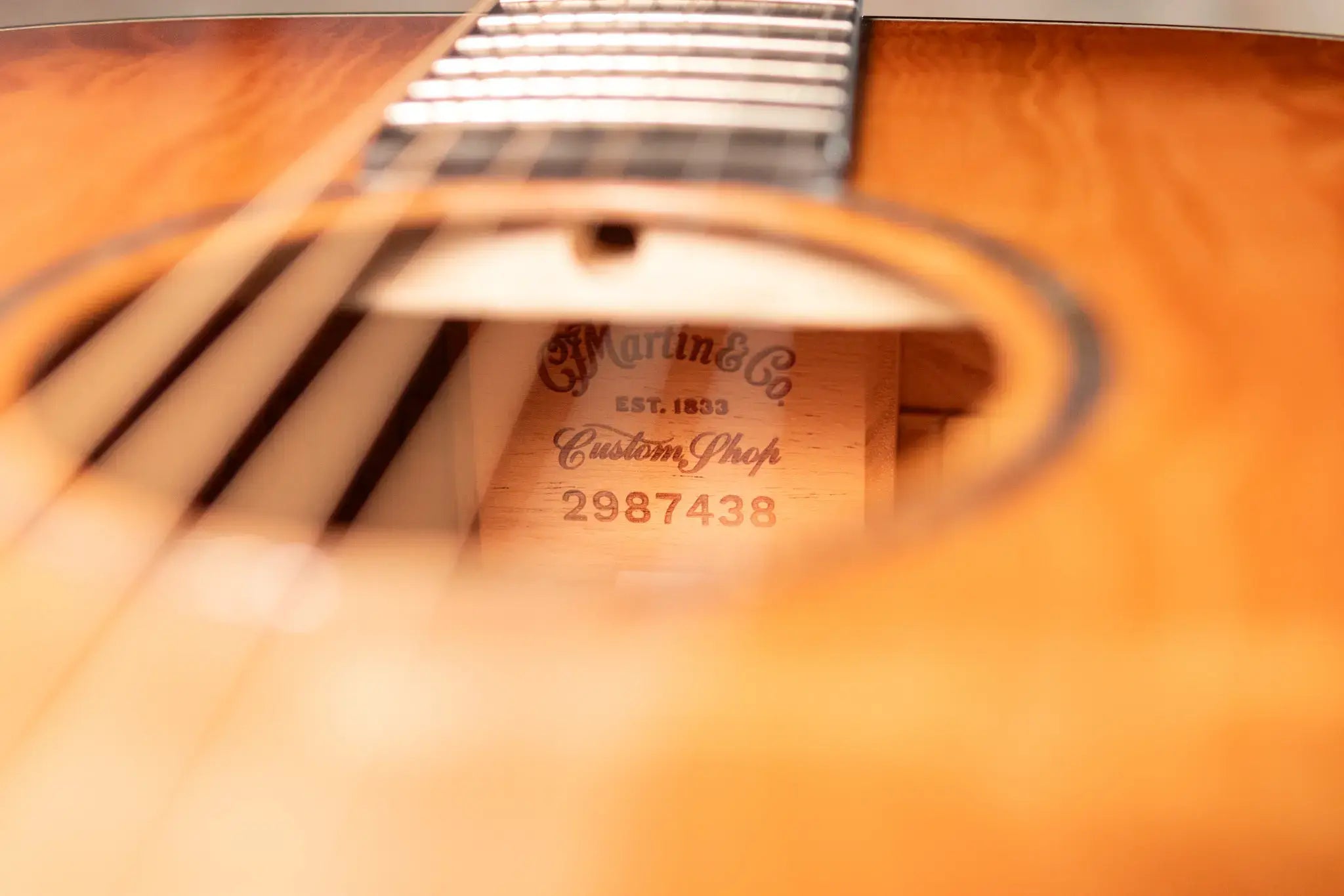 Martin Custom Shop Style 45 000-14F Acoustic Guitar - Master Grade Quilted Maple with Hardshell Case