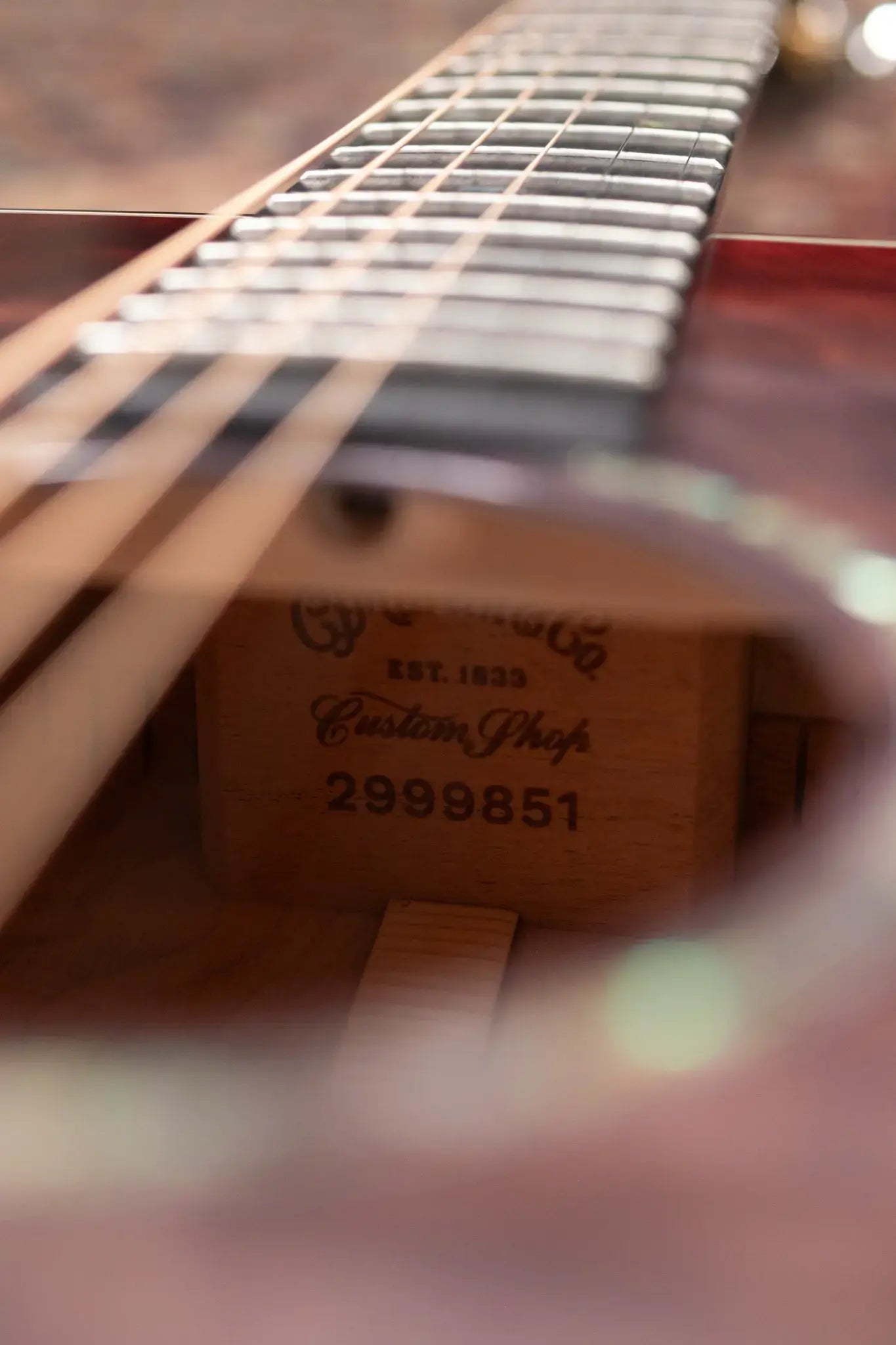 Martin Custom Shop Style 45 000-14F Acoustic Guitar - Quilted Maple, Charcoal Cherry Burst with Hardshell Case