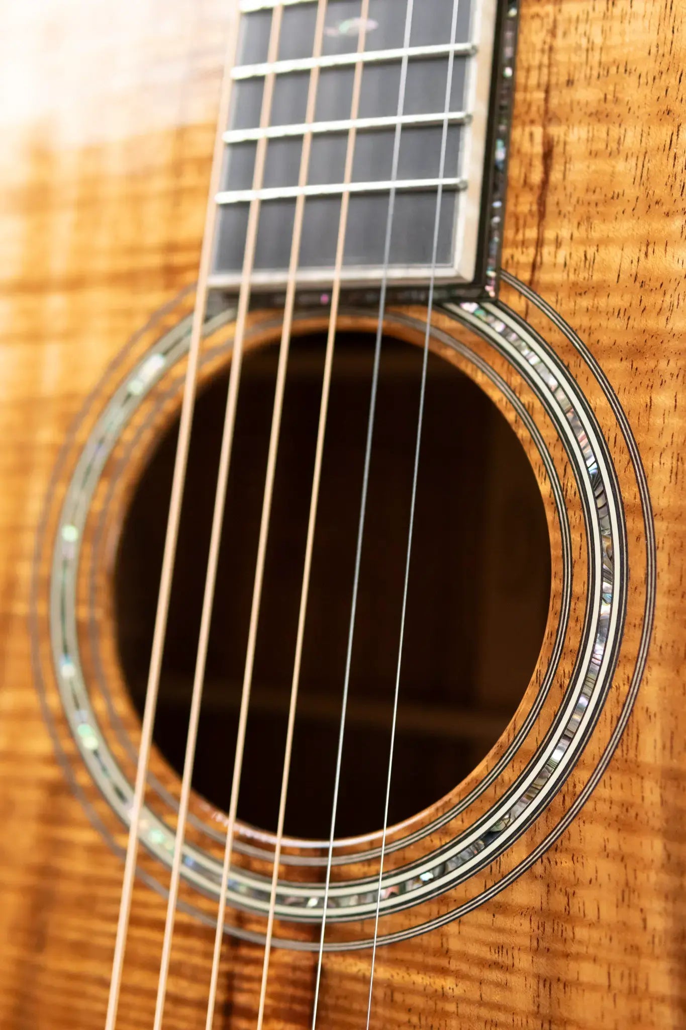 Martin Custom Style 45 000 Acoustic Guitar - Highly Flamed Koa (Back, Sides and Top), Natural with Hardshell Case