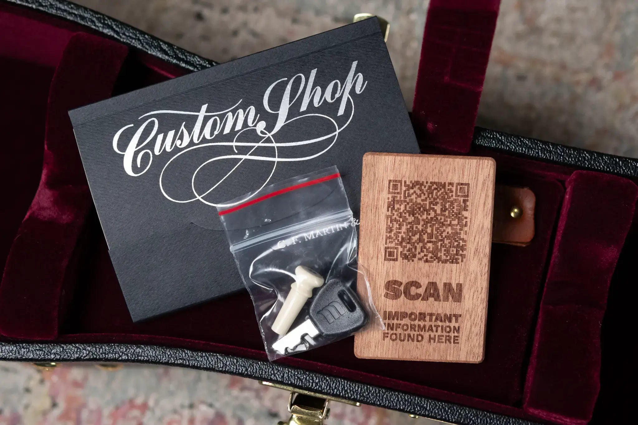 Martin Custom Shop Style 42 000-12F Acoustic Guitar - Wild Grain East Indian Rosewood/Adirondack Spruce with Hardshell Case