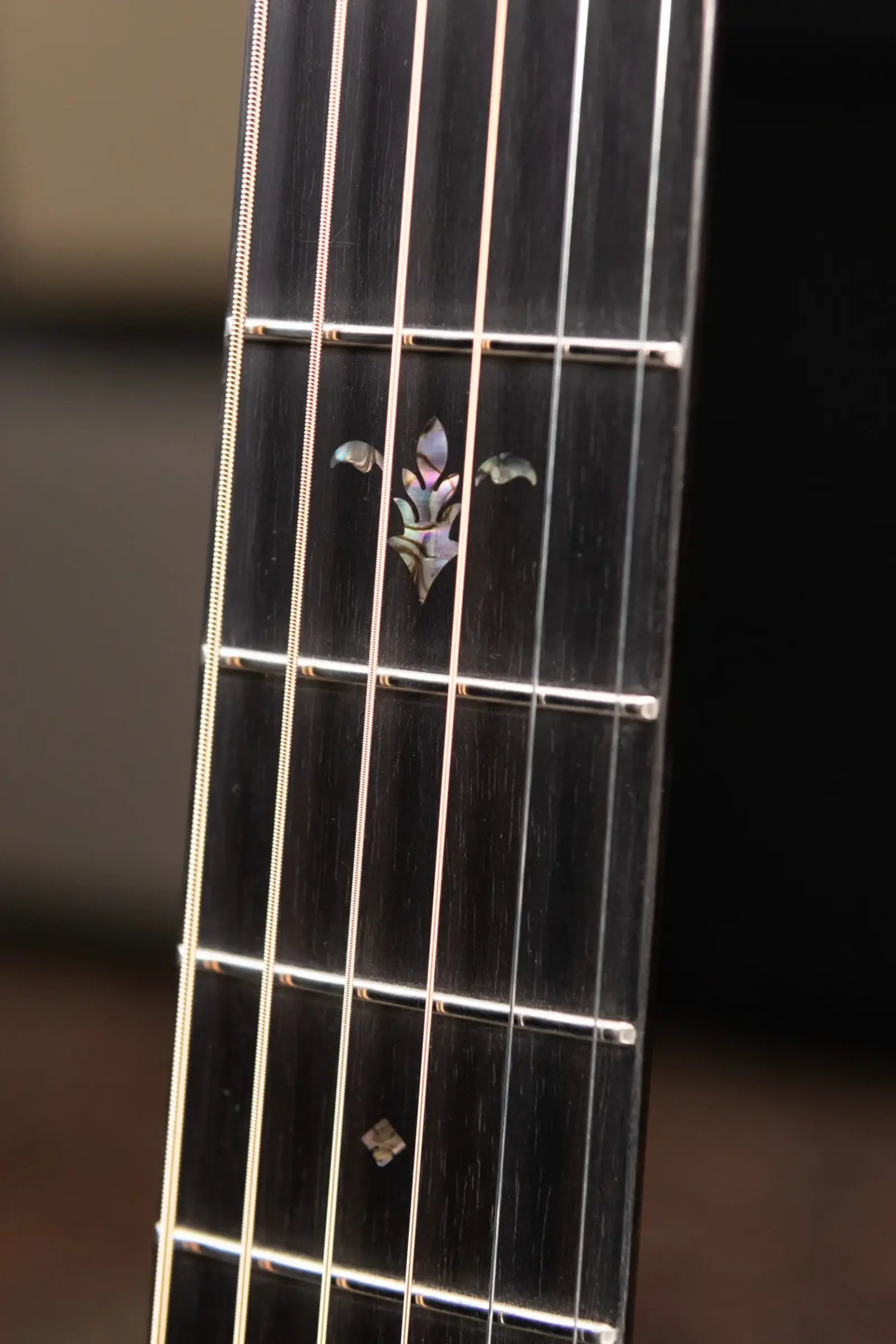 Martin Custom Shop 00 Acoustic Guitar - Honduran Rosewood with Hardshell Case