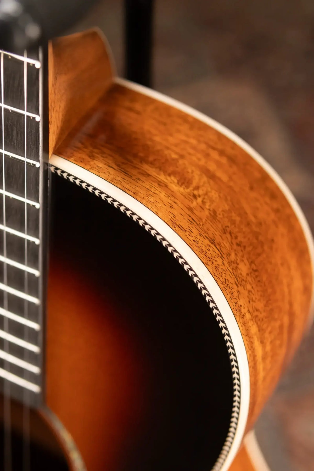Martin Custom Shop Style 28 00-12F Acoustic Guitar - Flamed Mahogany/Western Red Cedar 1935 Sunburst with Hardshell Case