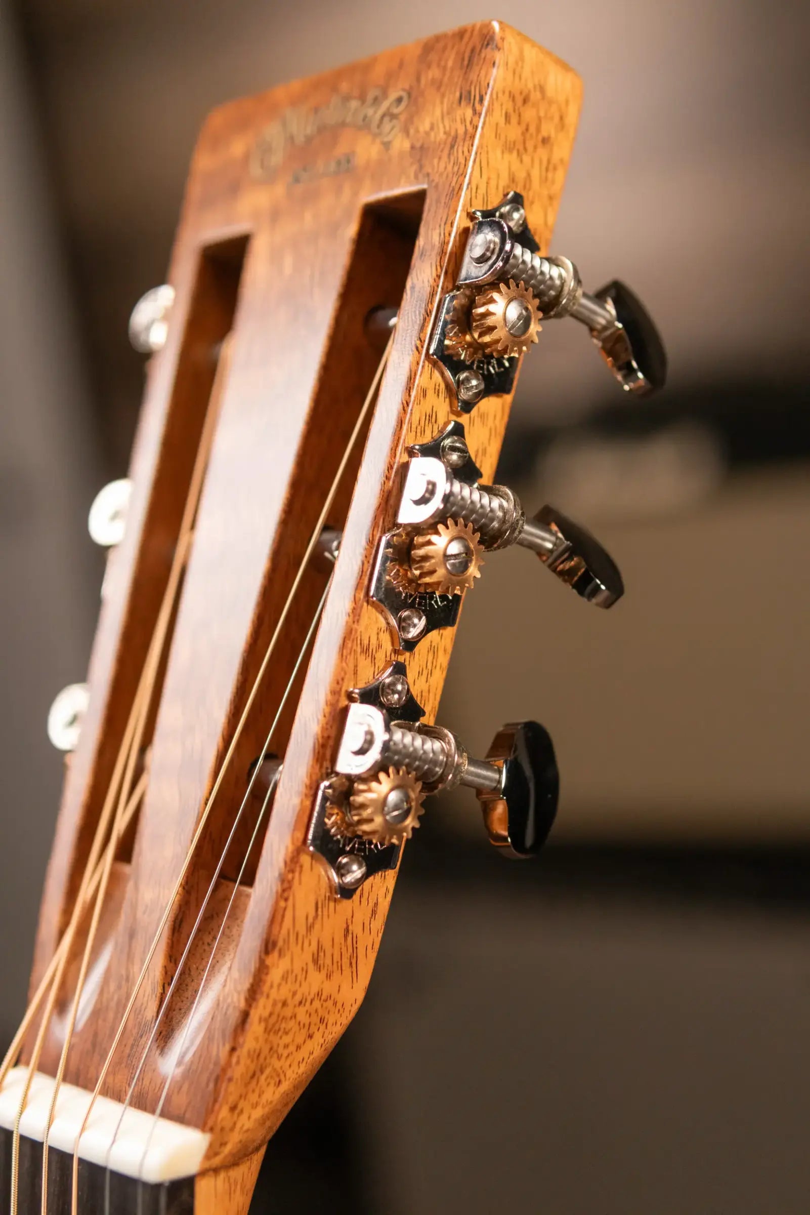 Martin Custom Shop 0 12-Fret Flamed Mahogany Acoustic Guitar - 1935 Sunburst with Hardshell Case
