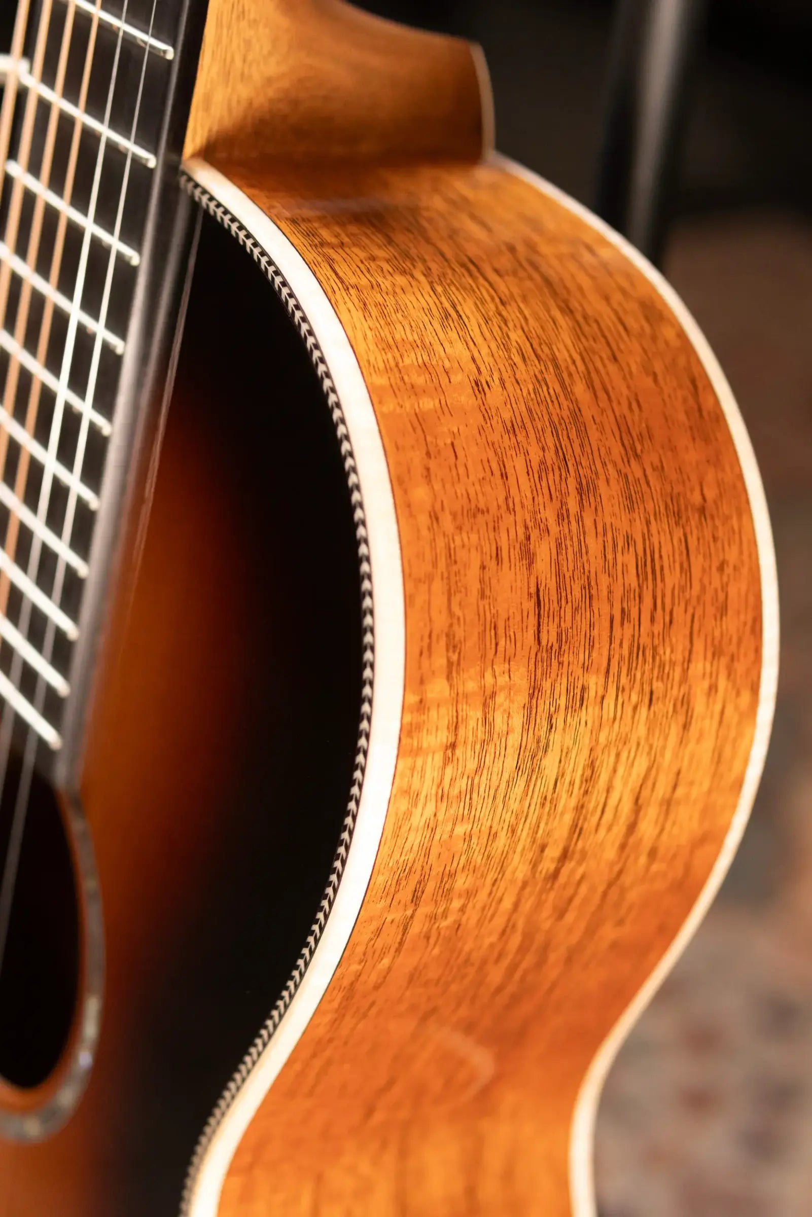 Martin Custom Shop 0 12-Fret Flamed Mahogany Acoustic Guitar - 1935 Sunburst with Hardshell Case