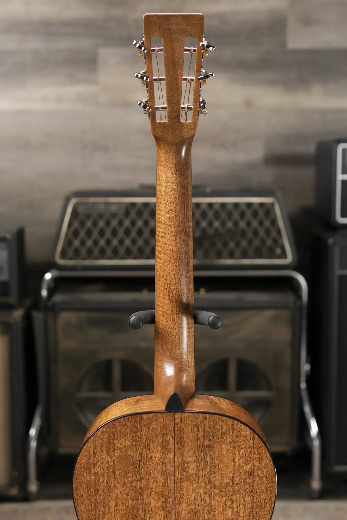 Martin Custom Old Style 18 0 Acoustic Guitar - Flamed Mahogany/Western Red Cedar with Hardshell Case