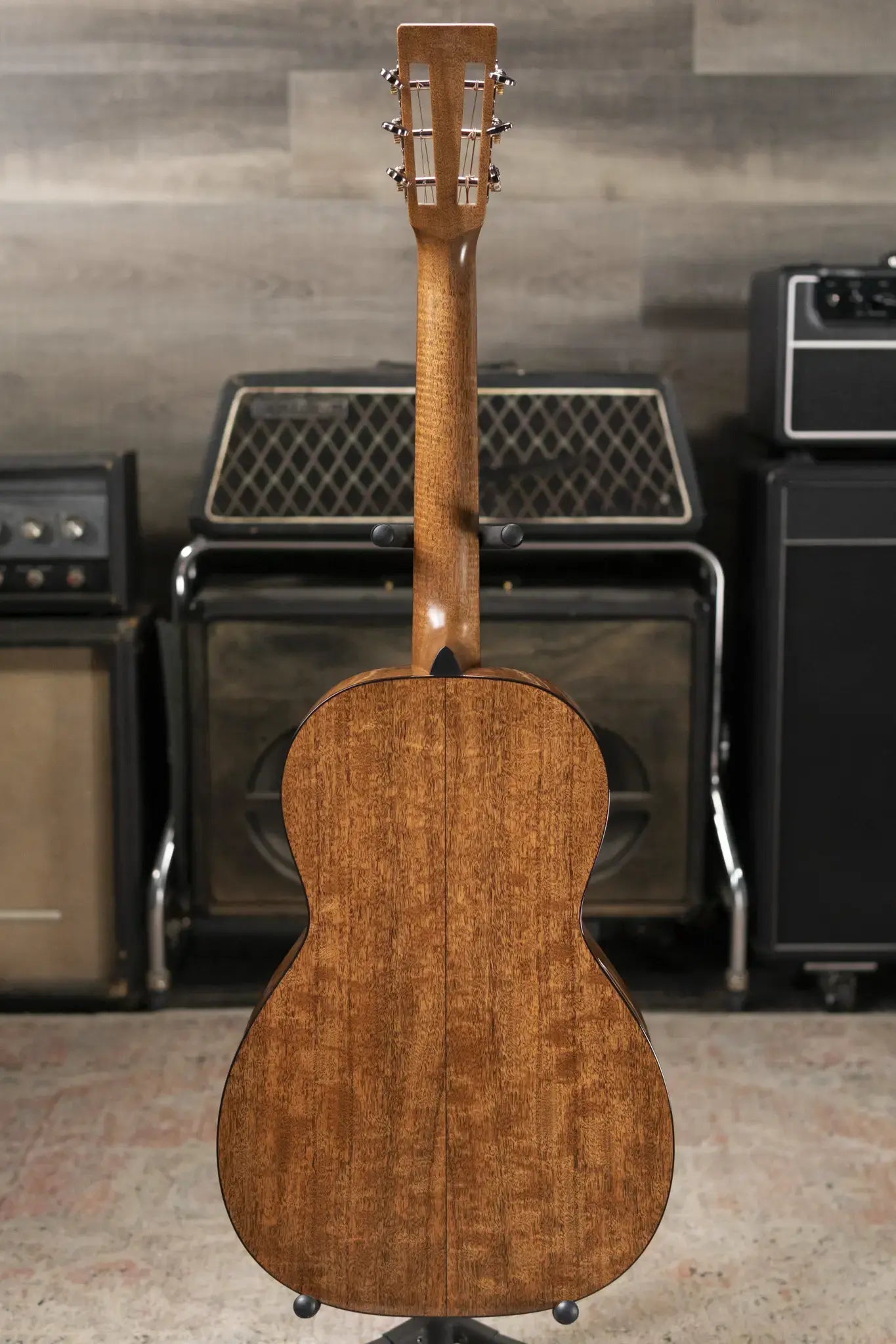 Martin Custom Old Style 18 0 Acoustic Guitar - Flamed Mahogany/Western Red Cedar with Hardshell Case