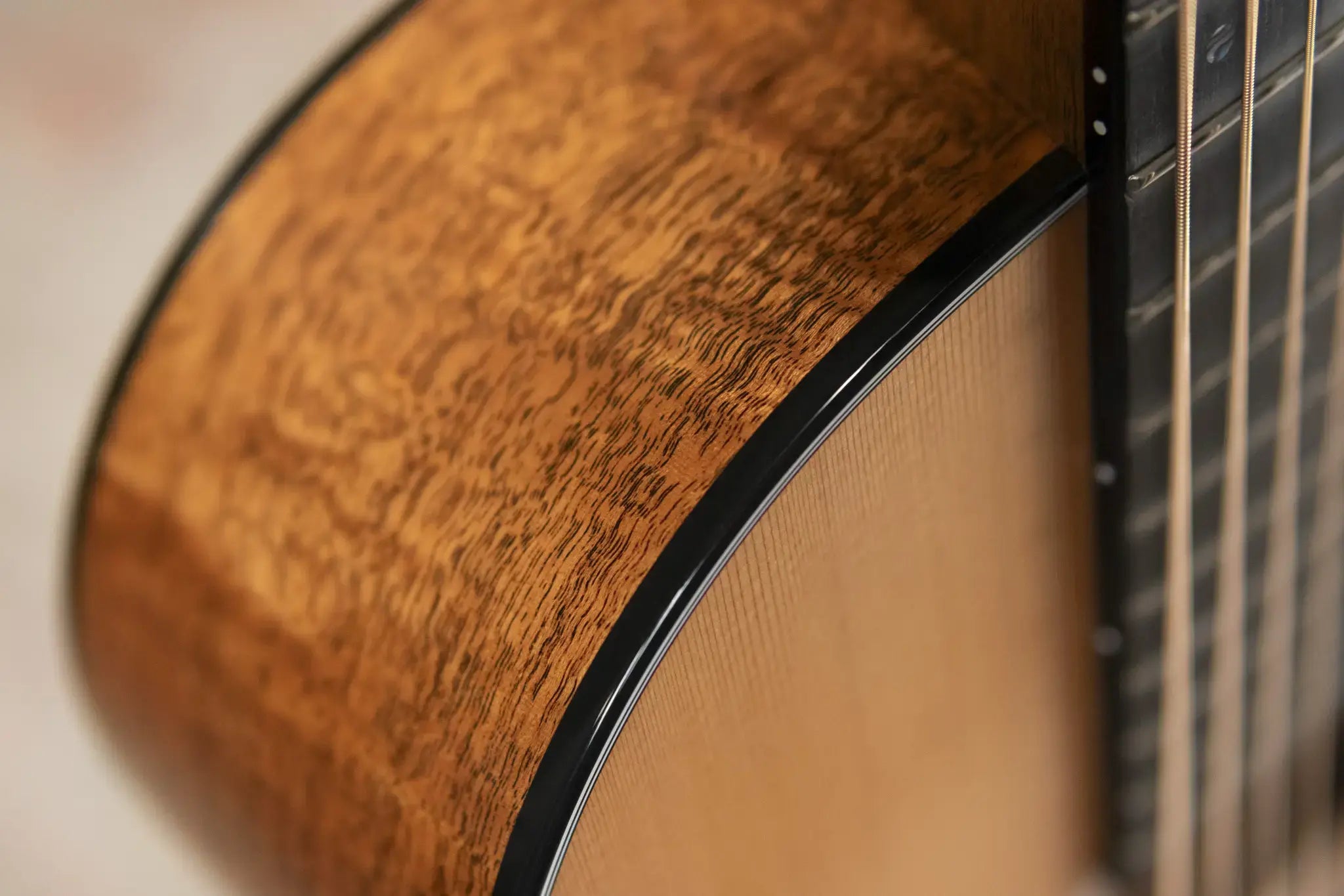 Martin Custom Old Style 18 0 Acoustic Guitar - Flamed Mahogany/Western Red Cedar with Hardshell Case