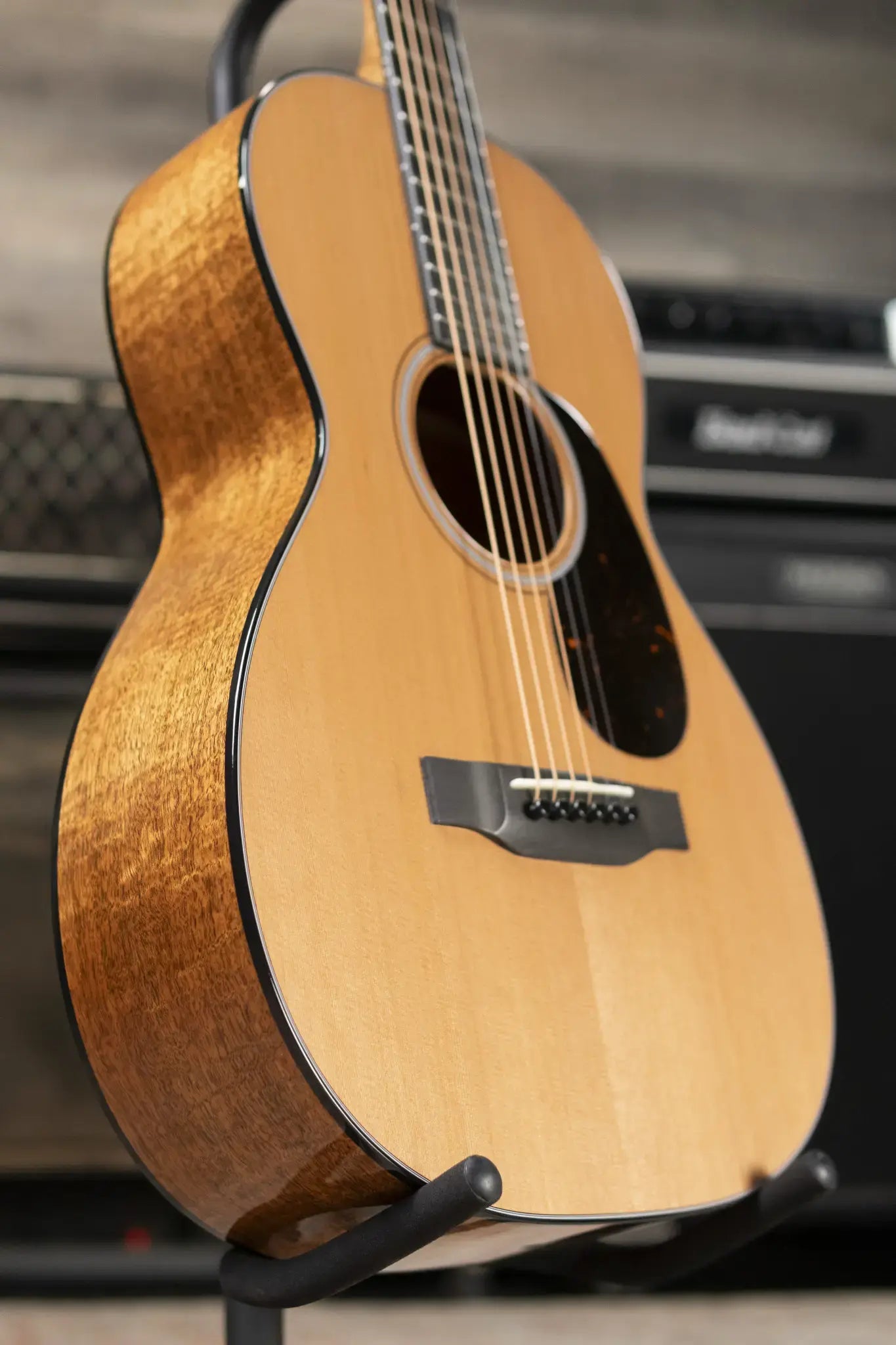 Martin Custom Old Style 18 0 Acoustic Guitar - Flamed Mahogany/Western Red Cedar with Hardshell Case