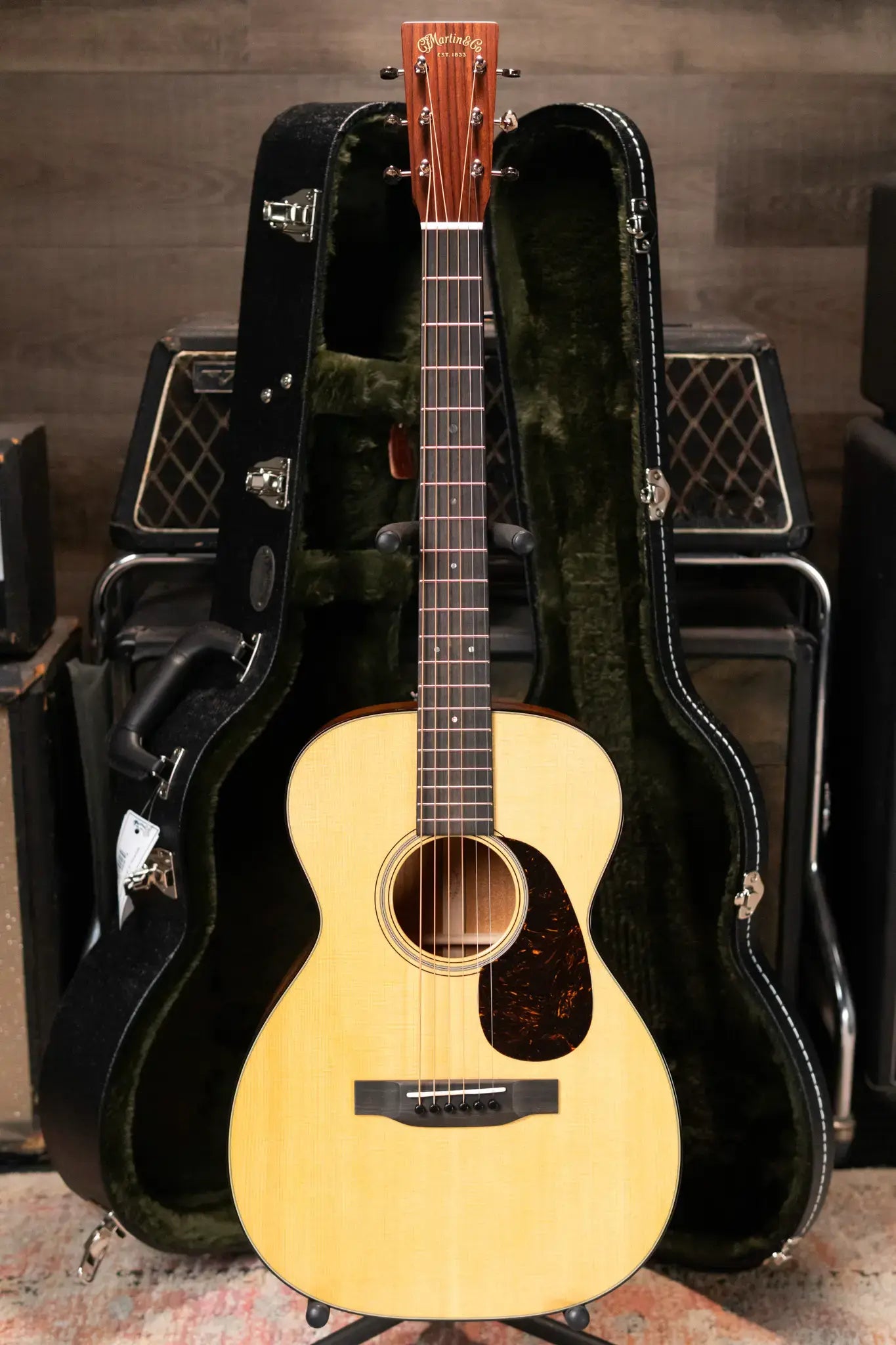 Martin Custom Style 18 0 Acoustic Guitar - Mahogany/Spruce with Hardshell Case