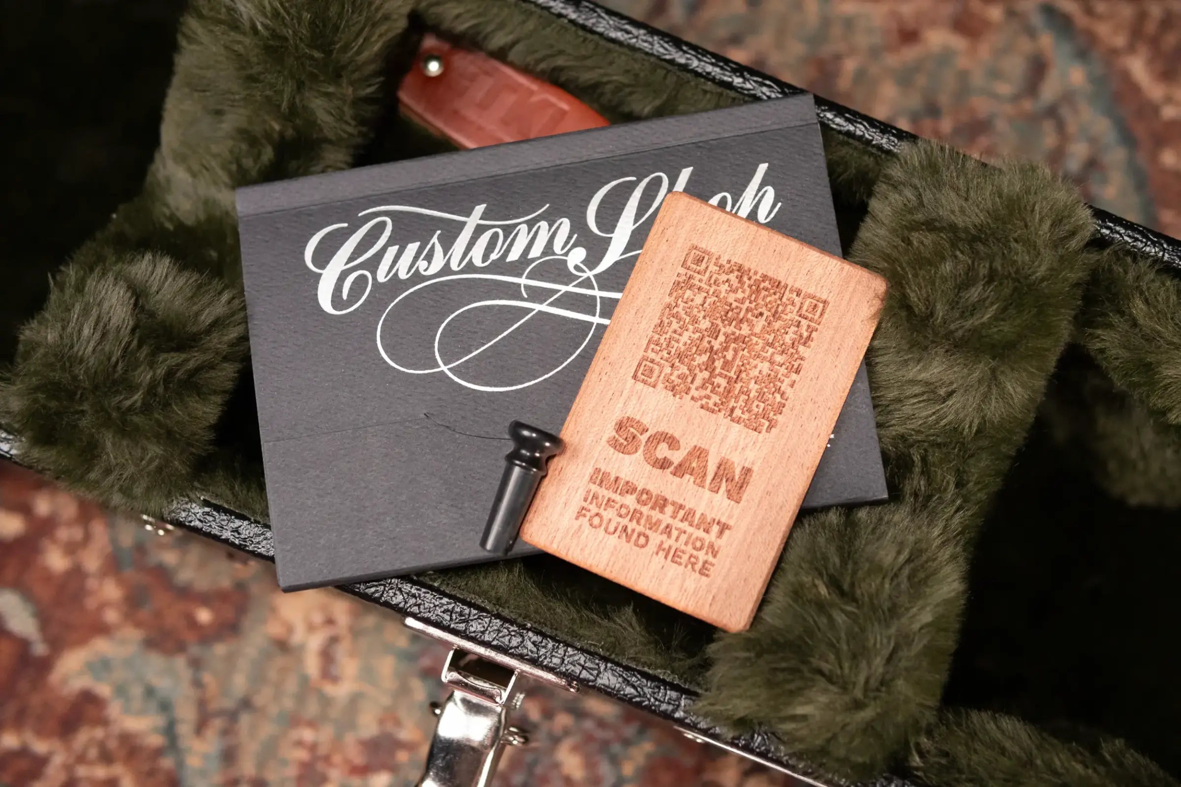 Martin Custom Style 18 0 Acoustic Guitar - Mahogany/Adirondack Spruce, Aging Toner with Hardshell Case