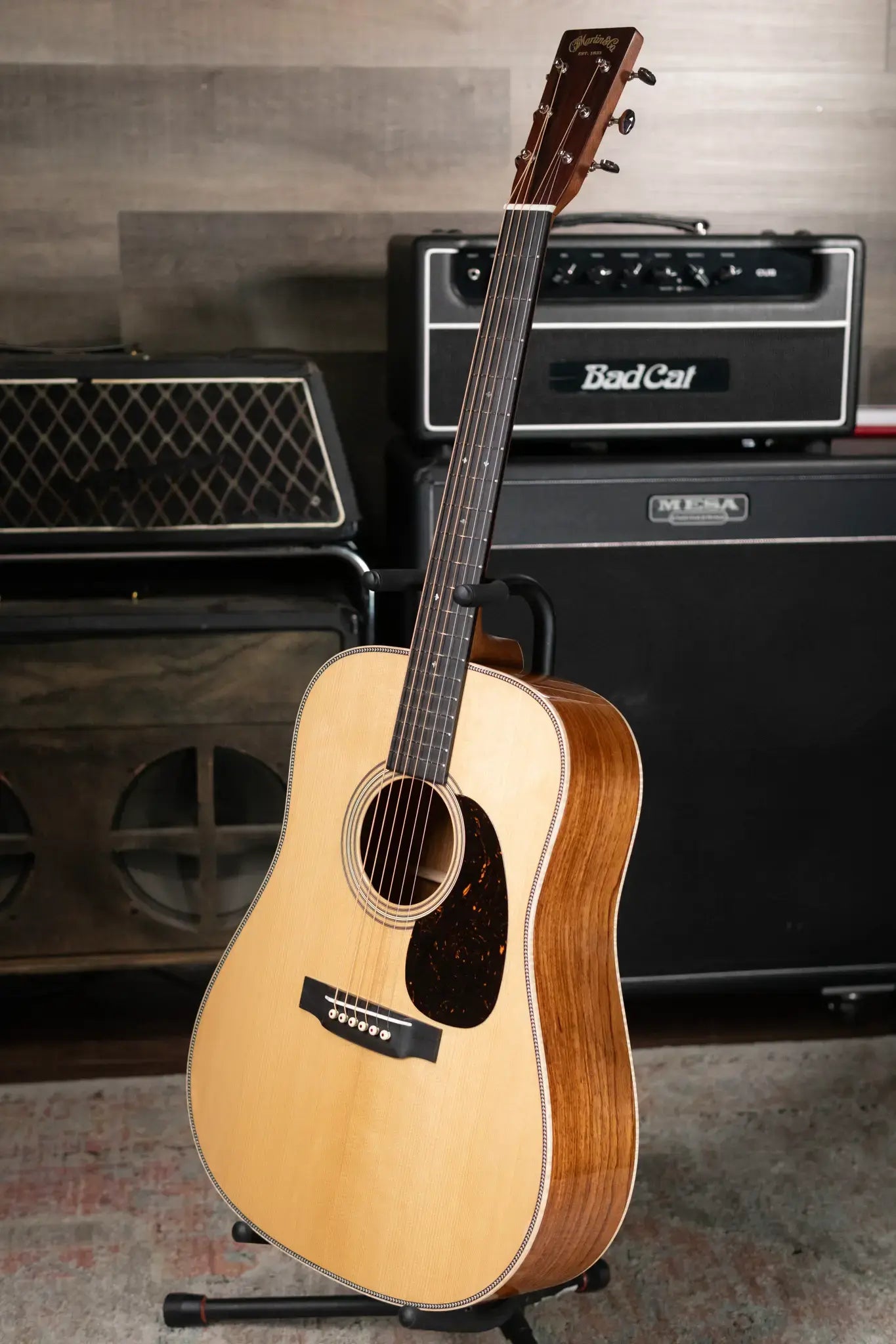 Martin Custom Shop Dreadnought Acoustic Guitar Guatemalan Rosewood with Hardshell Case 679ce06824b45
