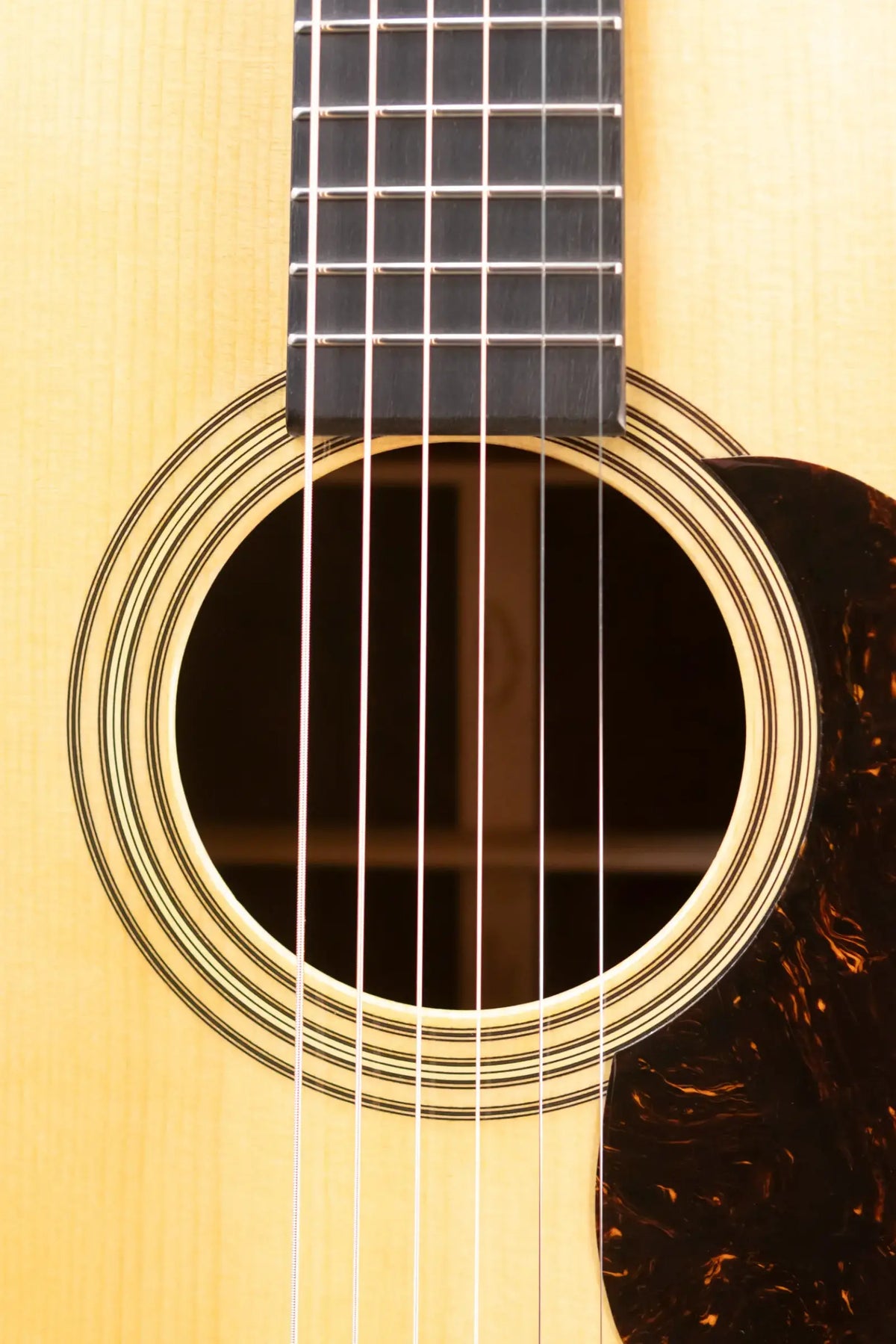 Martin Custom Style 28 D-14F Dreadnought Wild Grain East Indian Rosewood/Adirondack Spruce Acoustic with Hardshell Case - Used