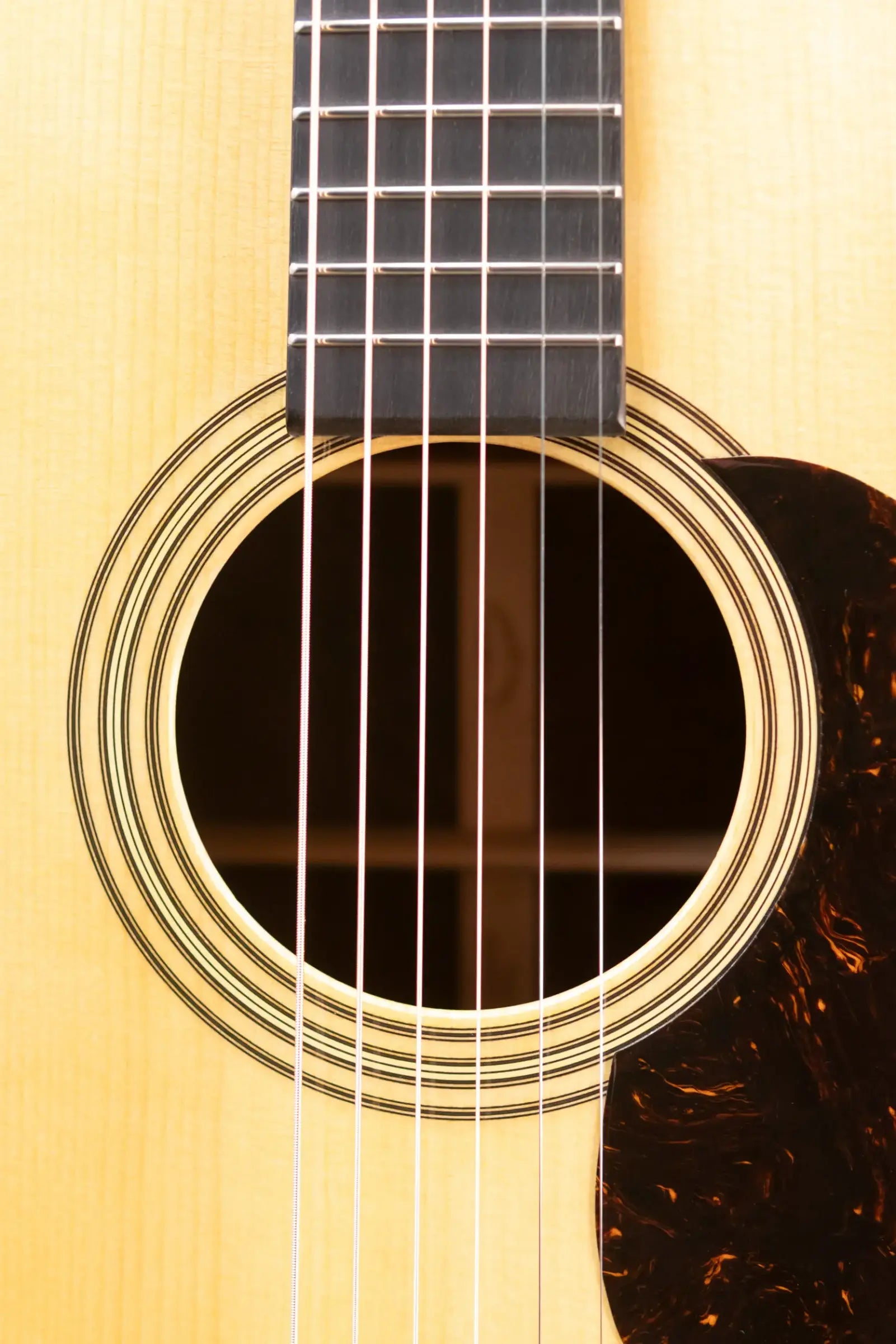 Martin Custom Style 28 D-14F Dreadnought Wild Grain East Indian Rosewood/Adirondack Spruce Acoustic with Hardshell Case - Used