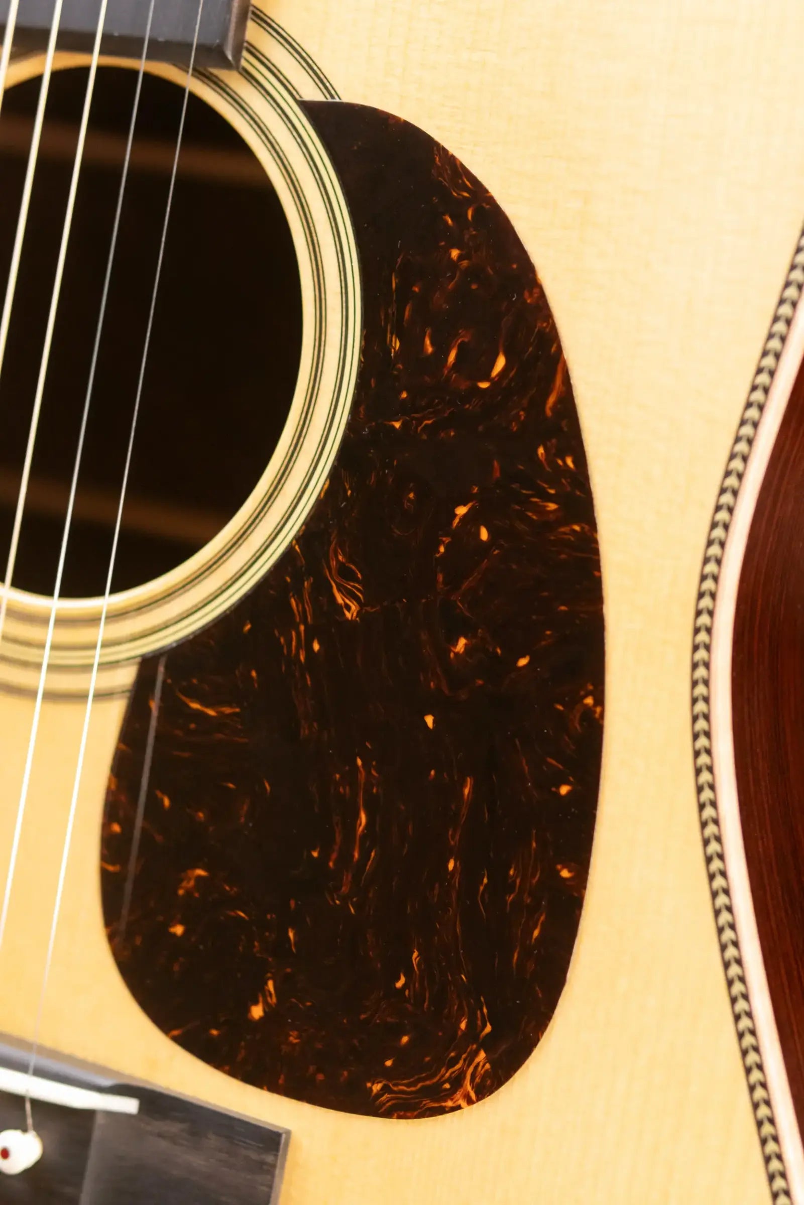 Martin Custom Style 28 D-14F Dreadnought Wild Grain East Indian Rosewood/Adirondack Spruce Acoustic with Hardshell Case - Used
