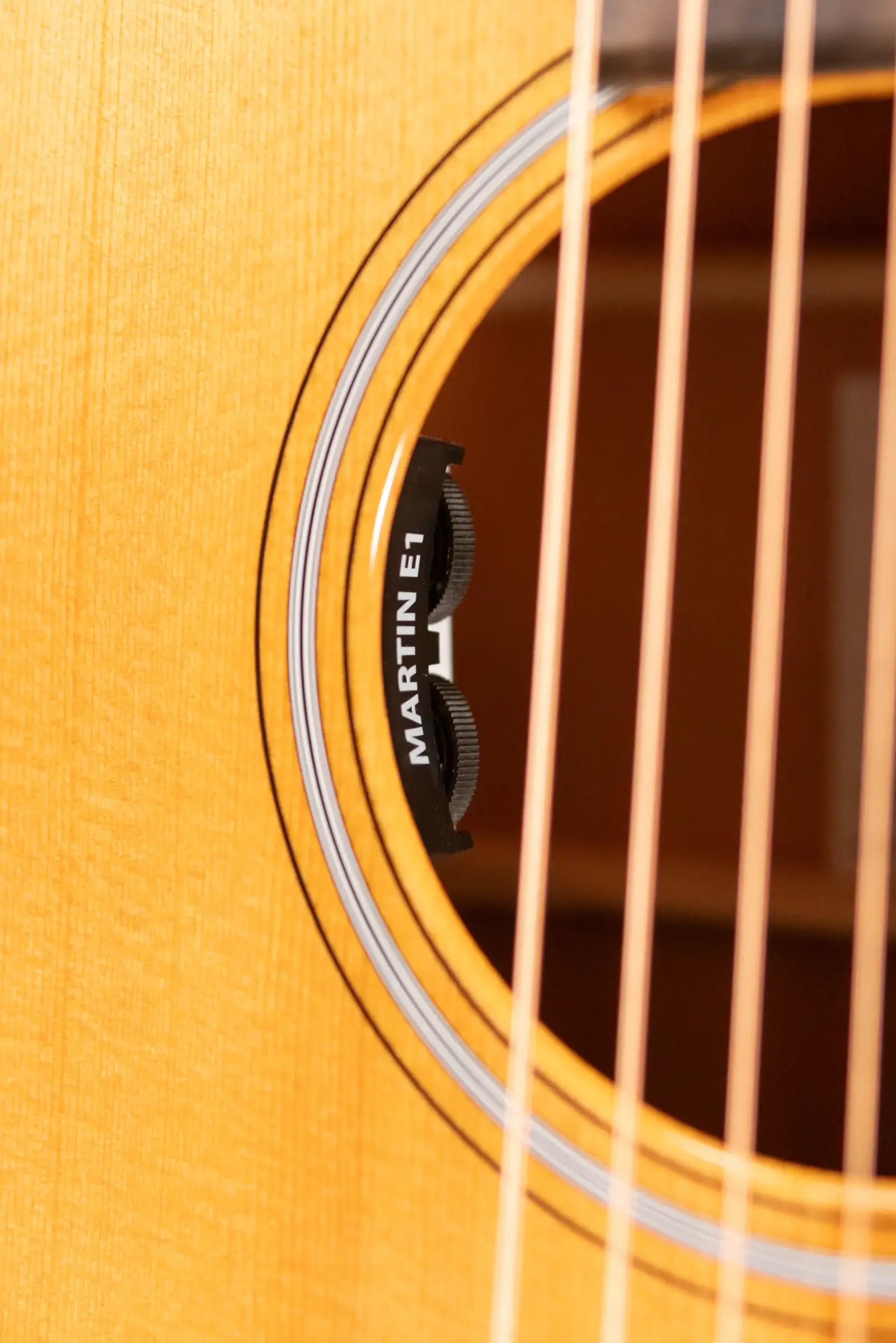 Martin DE Retro Plus Mahogany Acoustic/Electric Guitar with Gig Bag