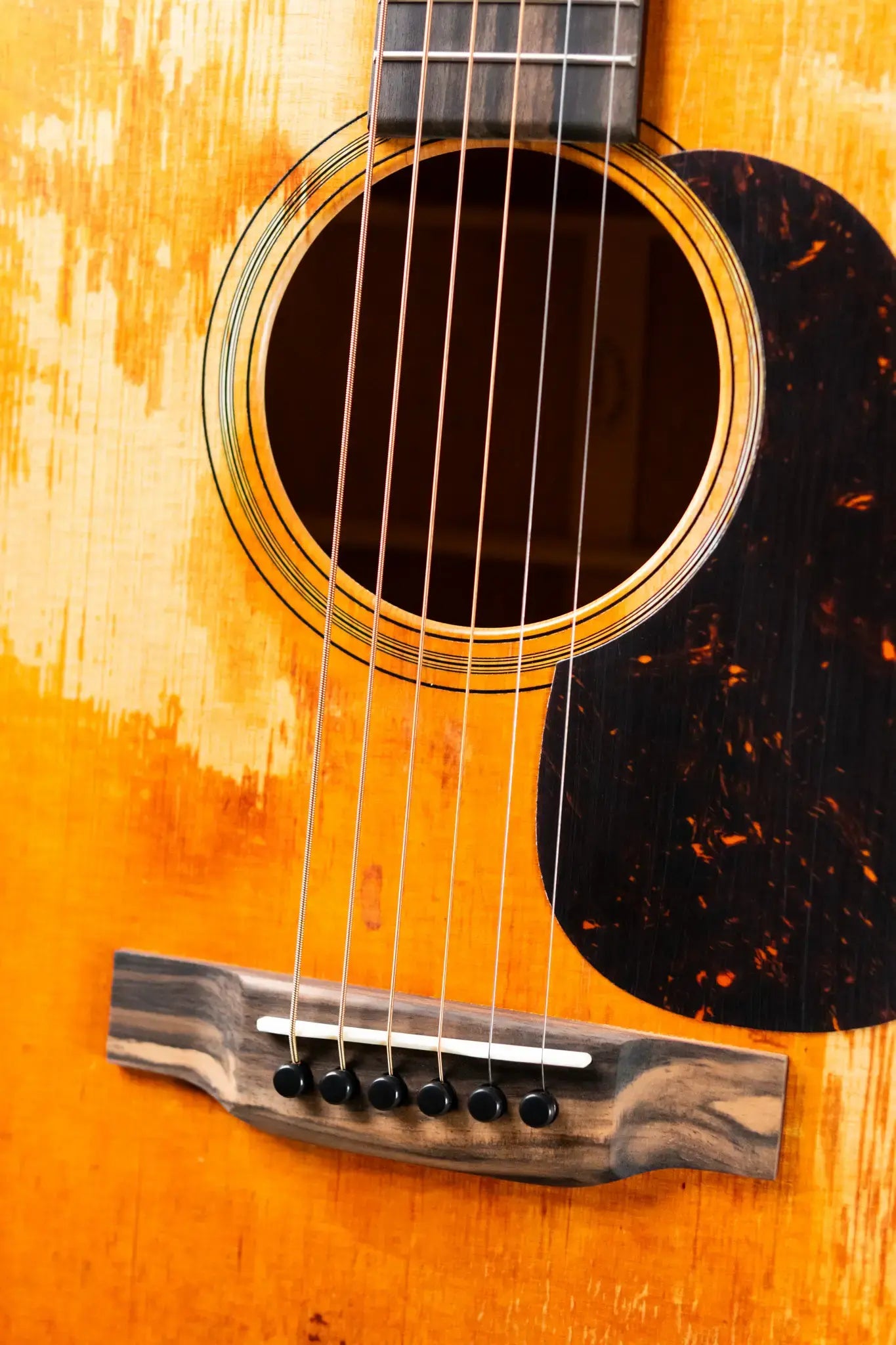 Martin D-18 StreetLegend Dreadnought Acoustic with Hardshell Case