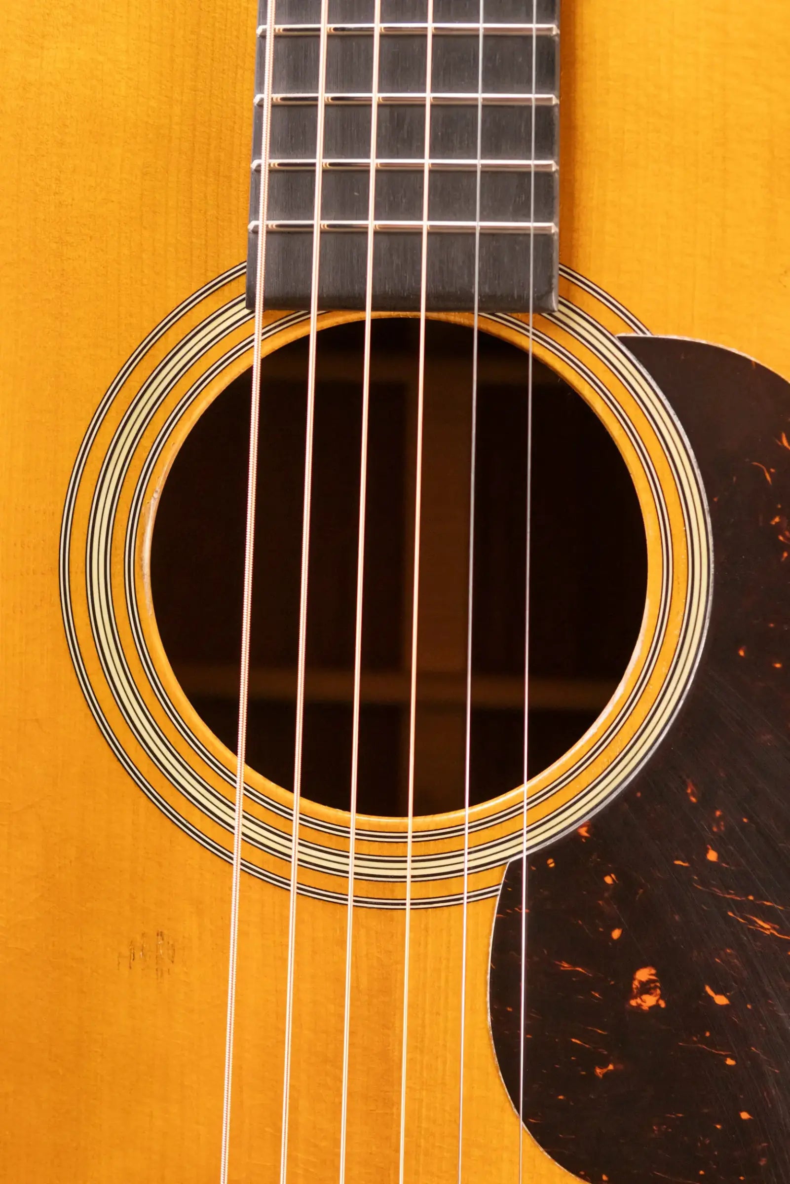 Martin D-28 Authentic 1937 Aged Acoustic Guitar with Hardshell Case
