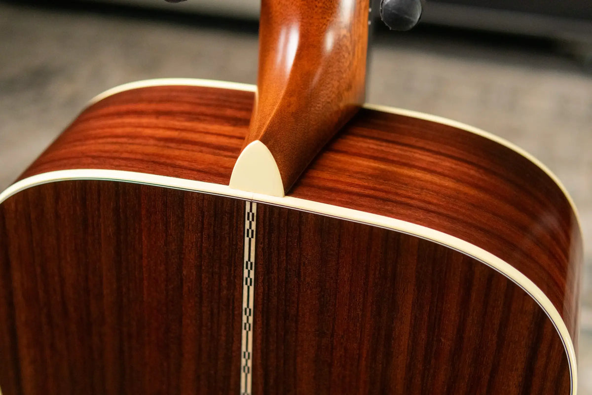 Martin D-28 Standard Series Dreadnought Acoustic Guitar - Gloss 1935 Sunburst with Hardshell Case