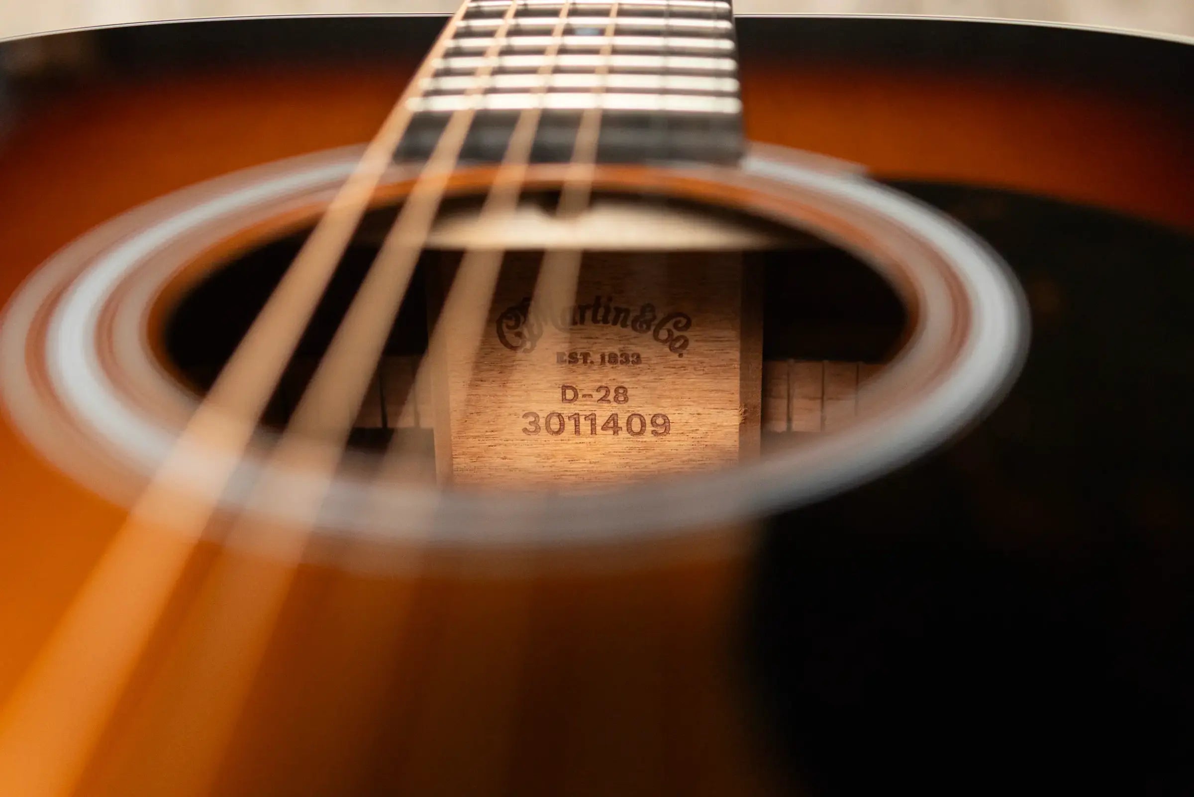 Martin D-28 Standard Series Dreadnought Acoustic Guitar - Gloss 1935 Sunburst with Hardshell Case