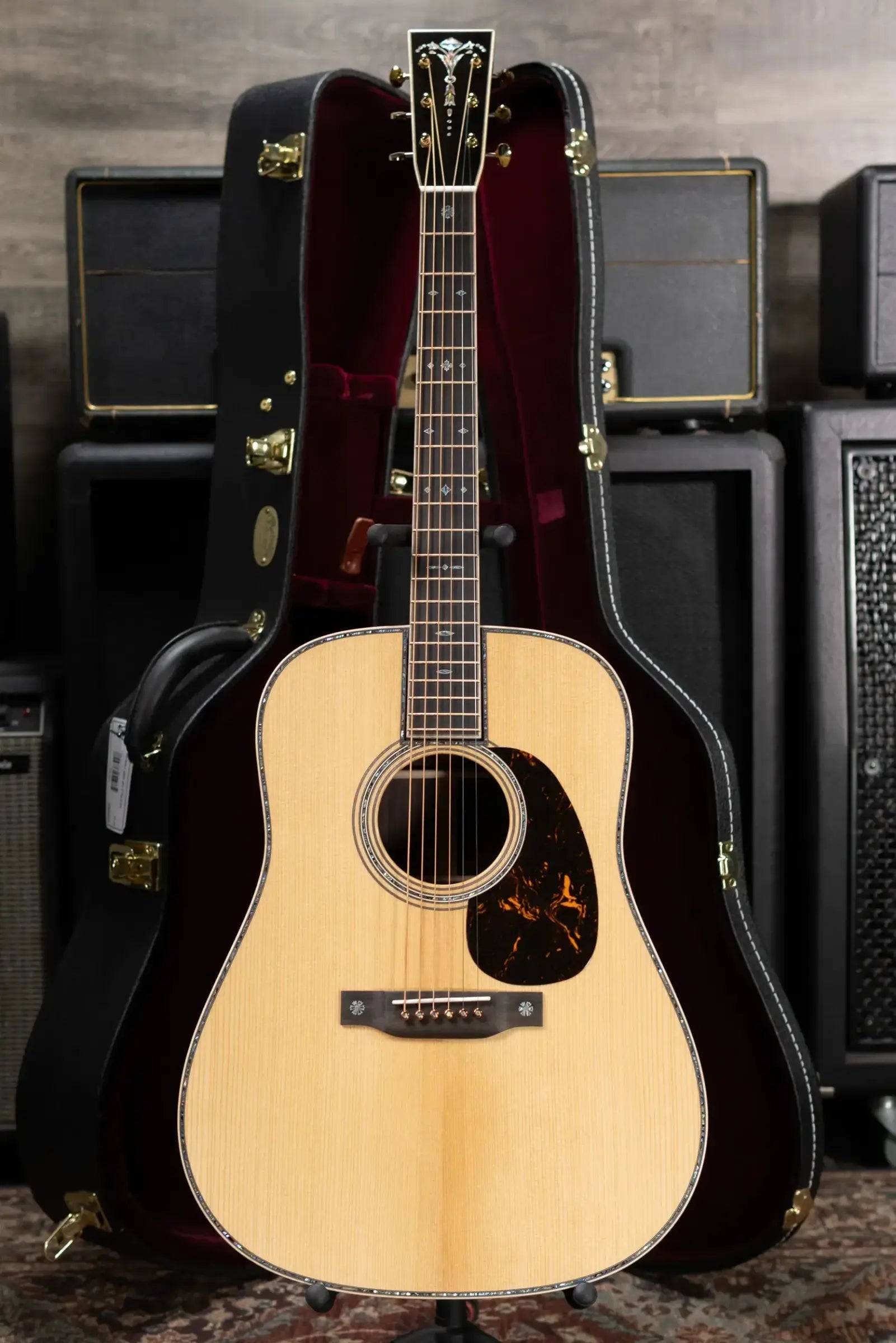 Martin D-42 Modern Deluxe Acoustic Guitar with Hardshell Case