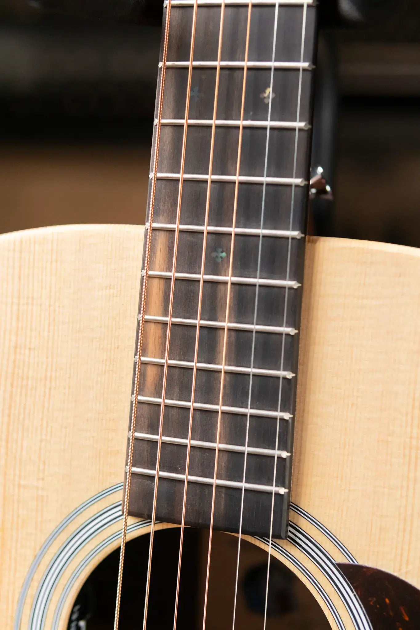 Martin D-X2E Billy Strings Signature Acoustic/Electric Guitar with Gig Bag