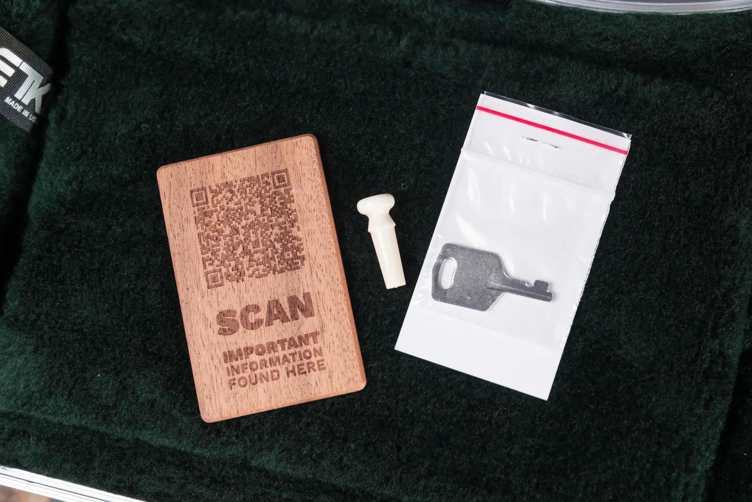 Martin HD12-28 12-String Dreadnought Acoustic Guitar with Hardshell Case