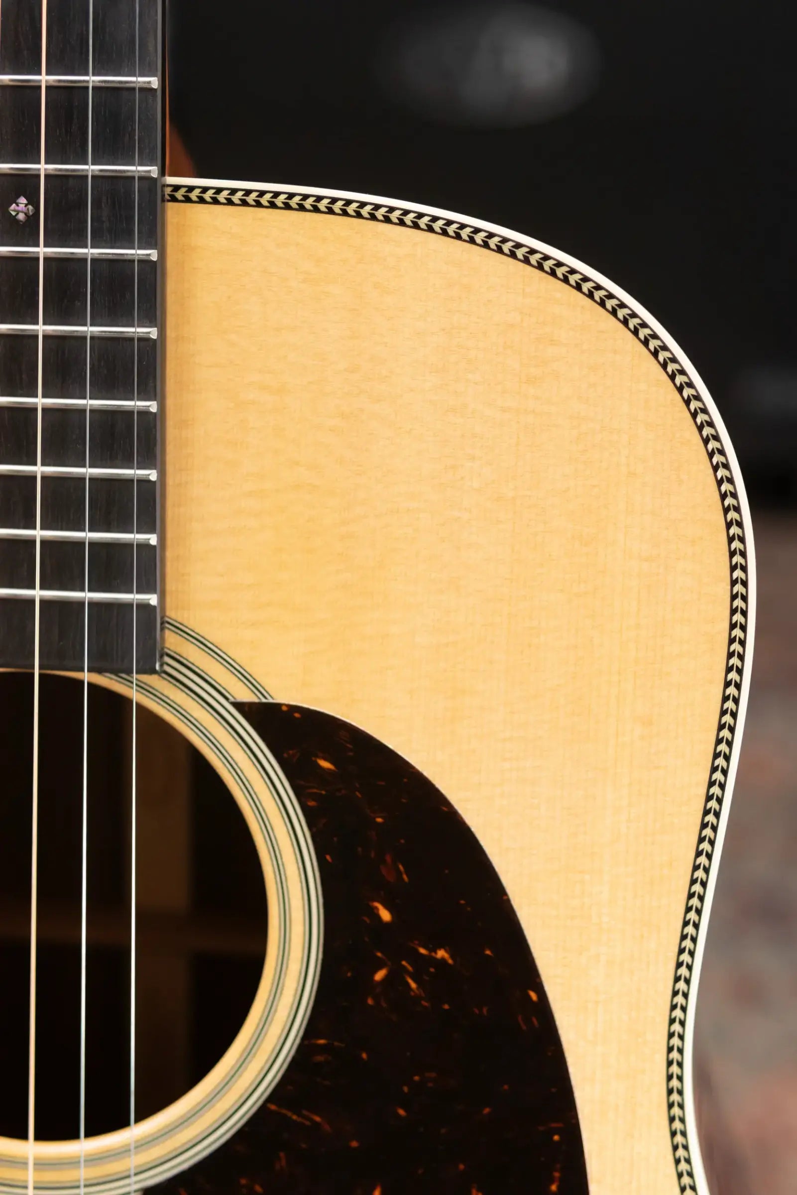 Martin HD-28 Dreadnought Acoustic Guitar with Hardshell Case