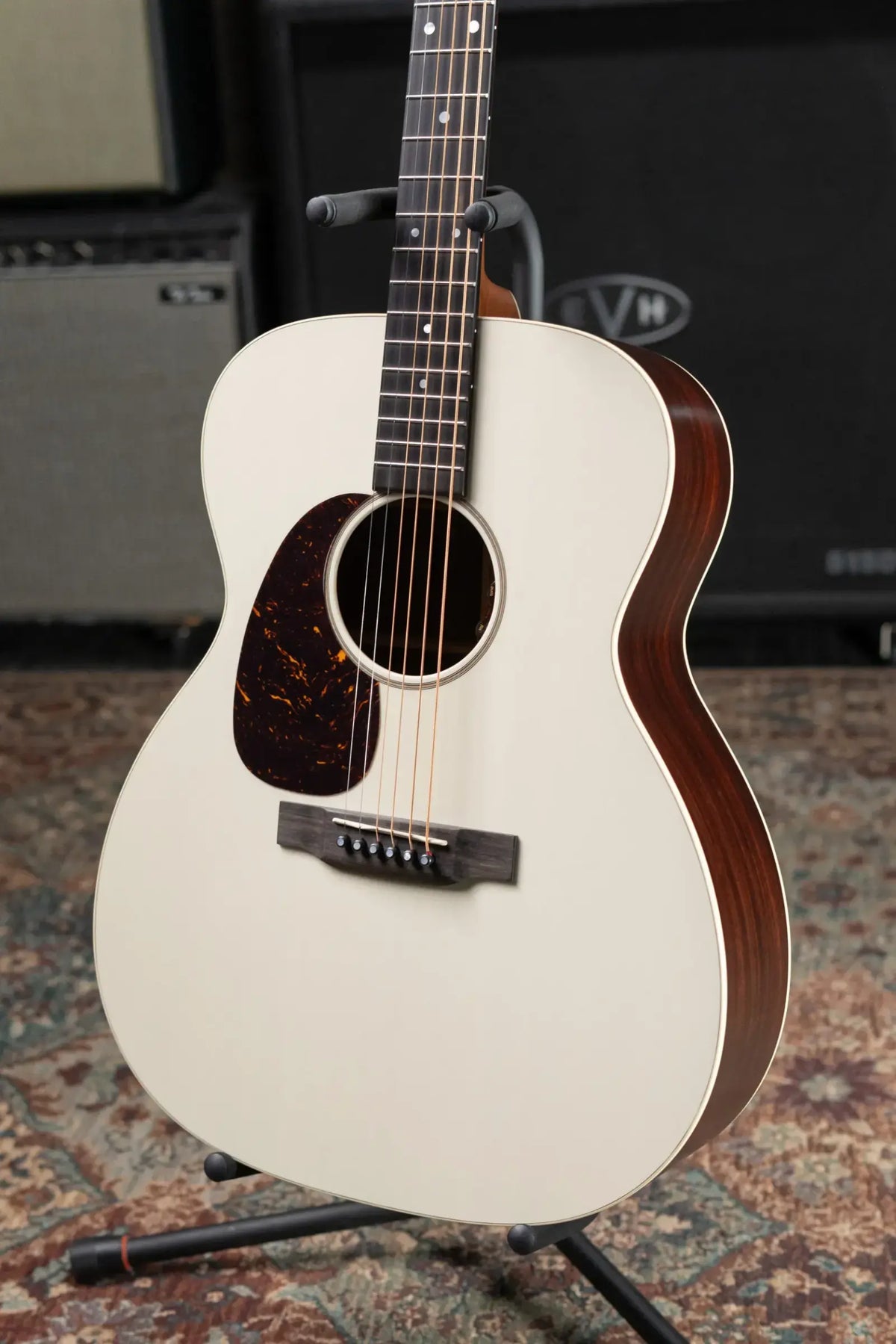 Martin J-16E Left-Handed 16 Series Acoustic/Electric Guitar - Cream with Gig Bag
