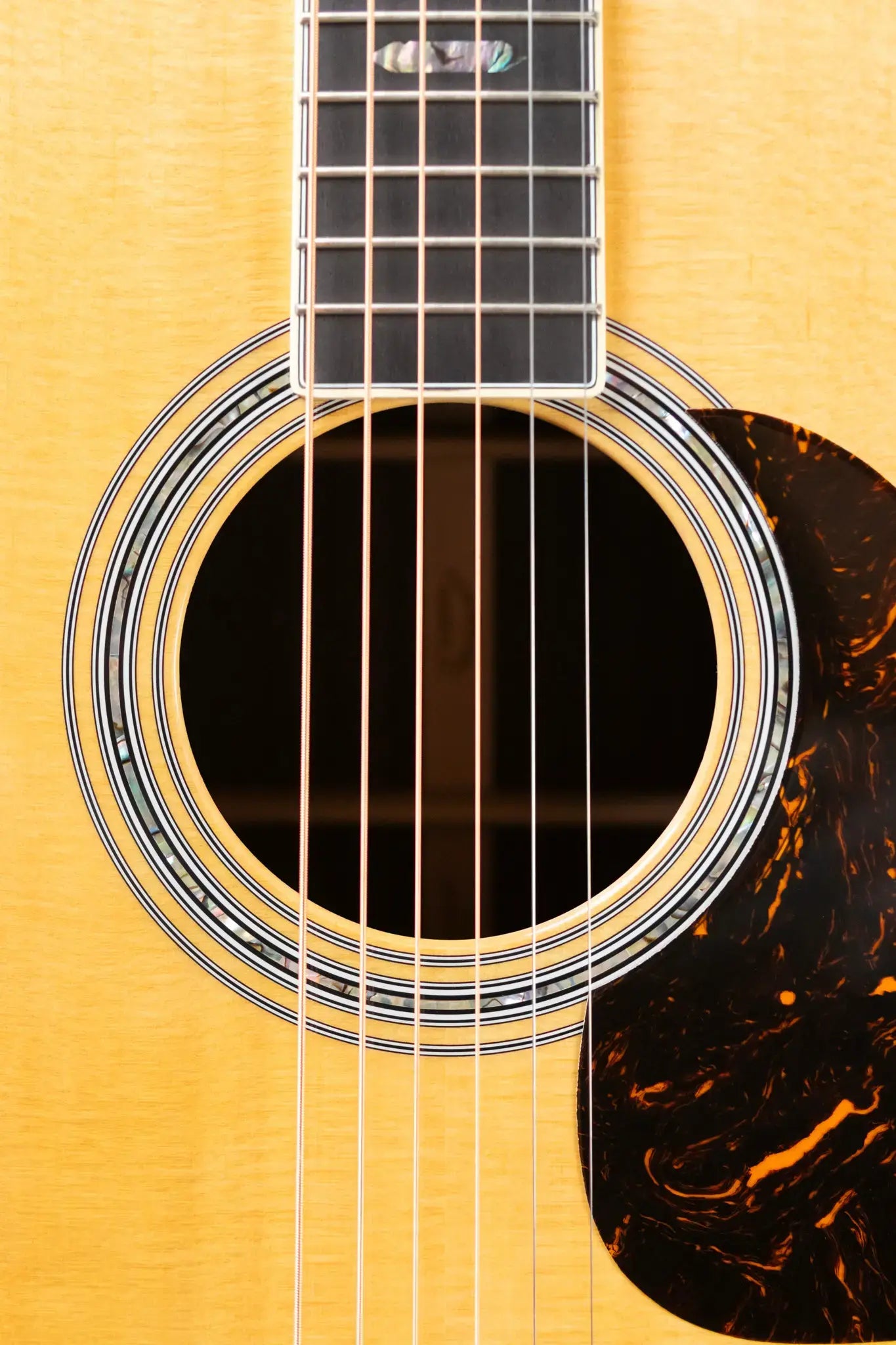Martin J-40 Acoustic Guitar with Hardshell Case