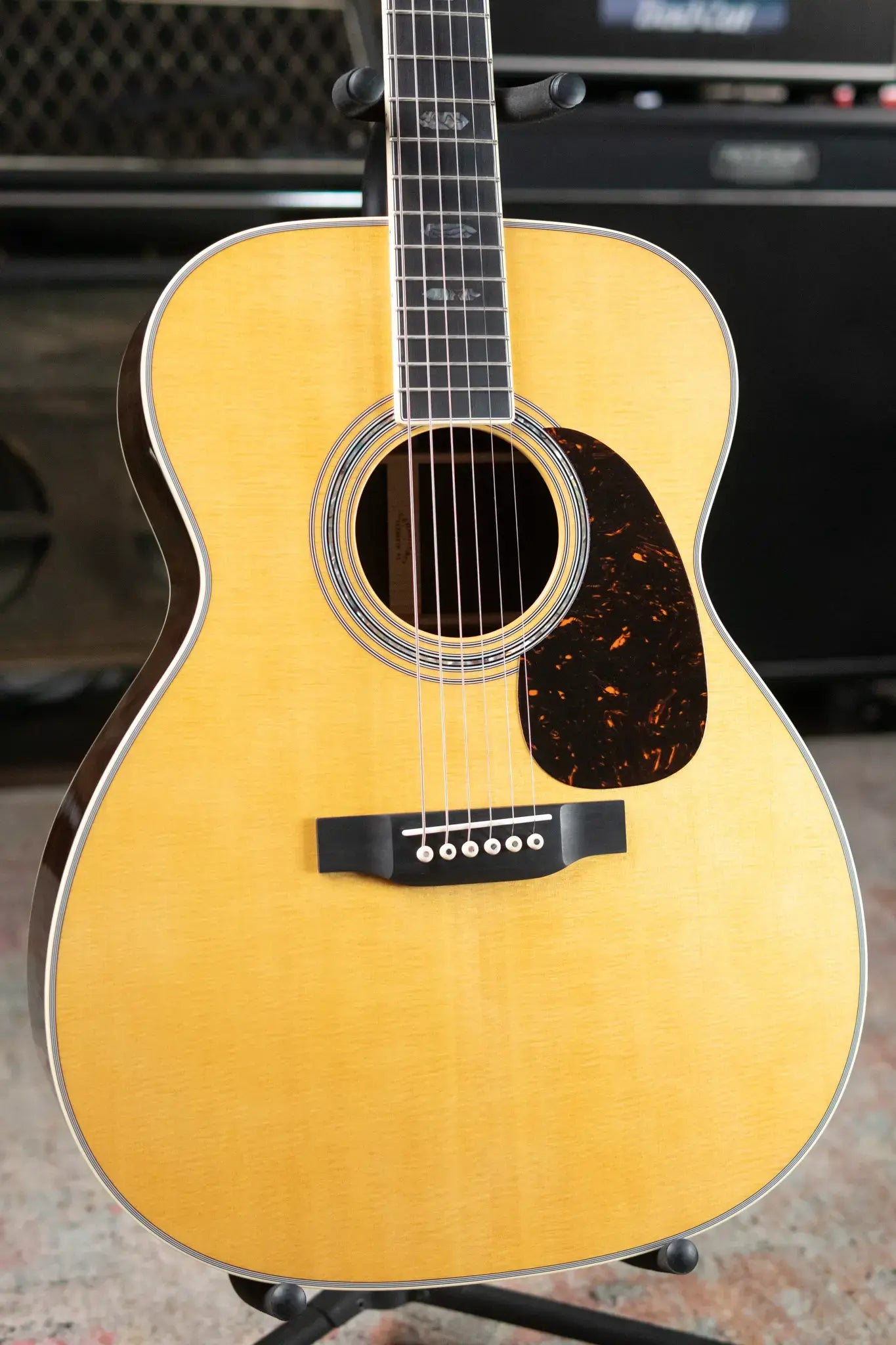 Martin J-40 Acoustic Guitar with Hardshell Case
