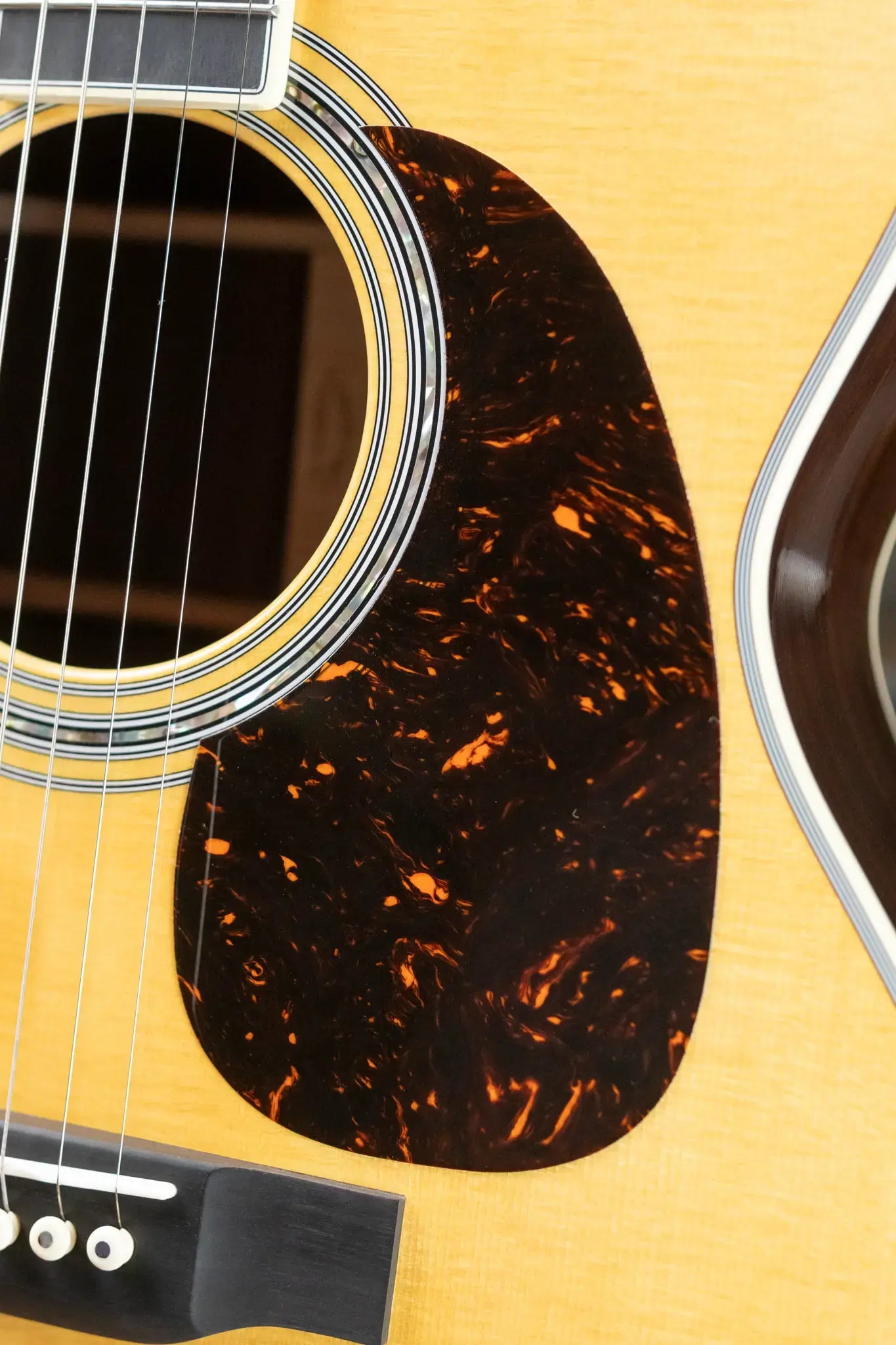 Martin J-40 Acoustic Guitar with Hardshell Case