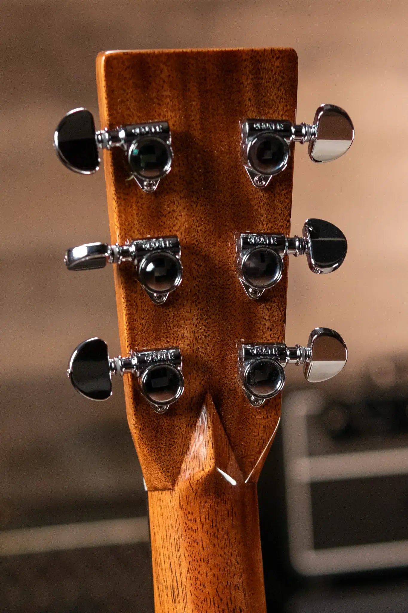 Martin Johnny Marr Signature M-6 Acoustic/Electric Guitar with Hardshell Case