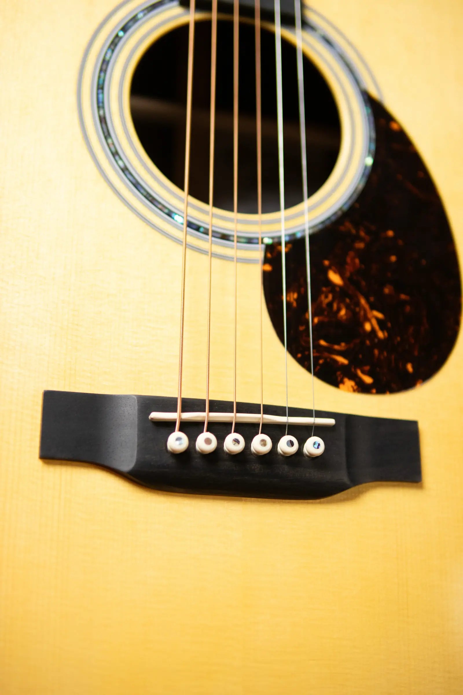 Martin OMJM John Mayer Signature Acoustic/Electric with Hardshell Case