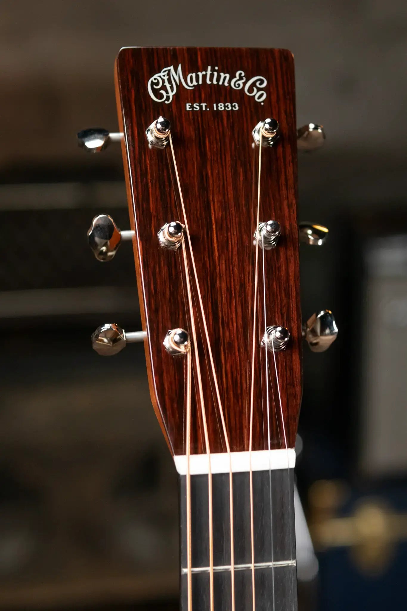 Martin OMJM John Mayer Signature Acoustic/Electric with Hardshell Case