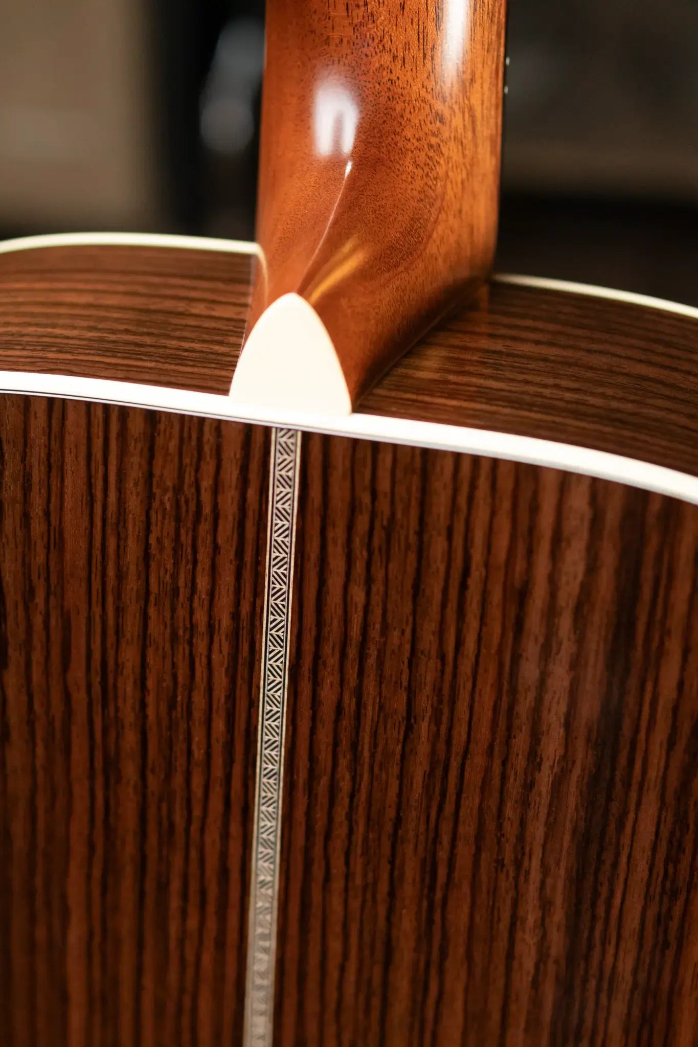 Martin OMJM John Mayer Signature Acoustic/Electric with Hardshell Case