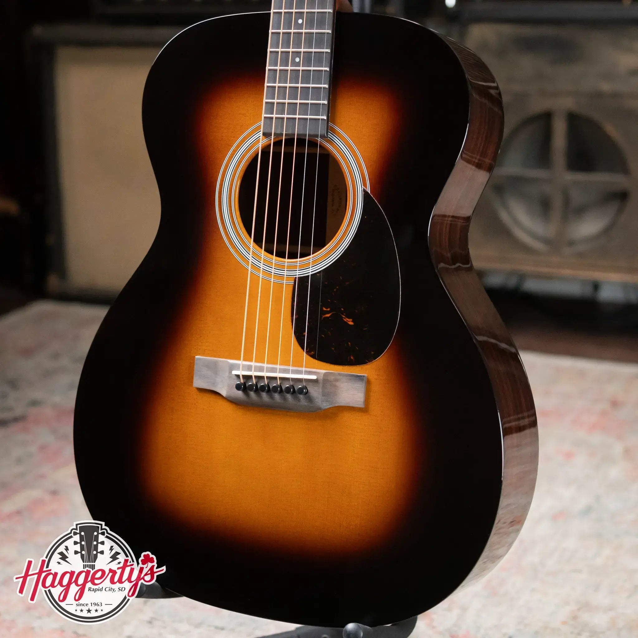 Martin OM-21 1935 Acoustic Guitar - Sunburst with Hardshell Case