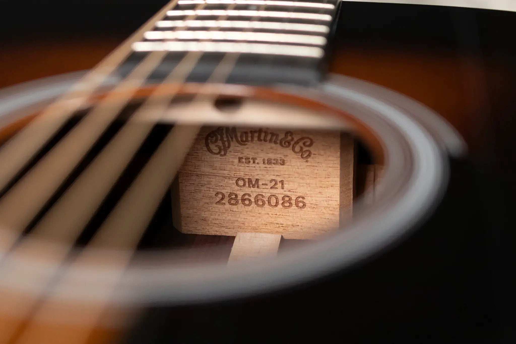 Martin OM-21 1935 Acoustic Guitar - Sunburst with Hardshell Case