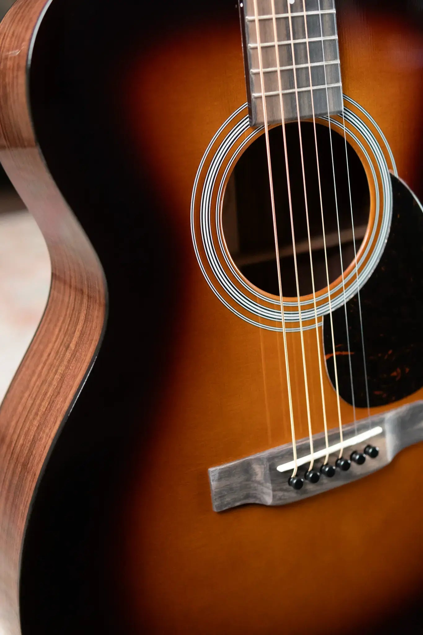 Martin OM-21 1935 Acoustic - Sunburst with Hardshell Case