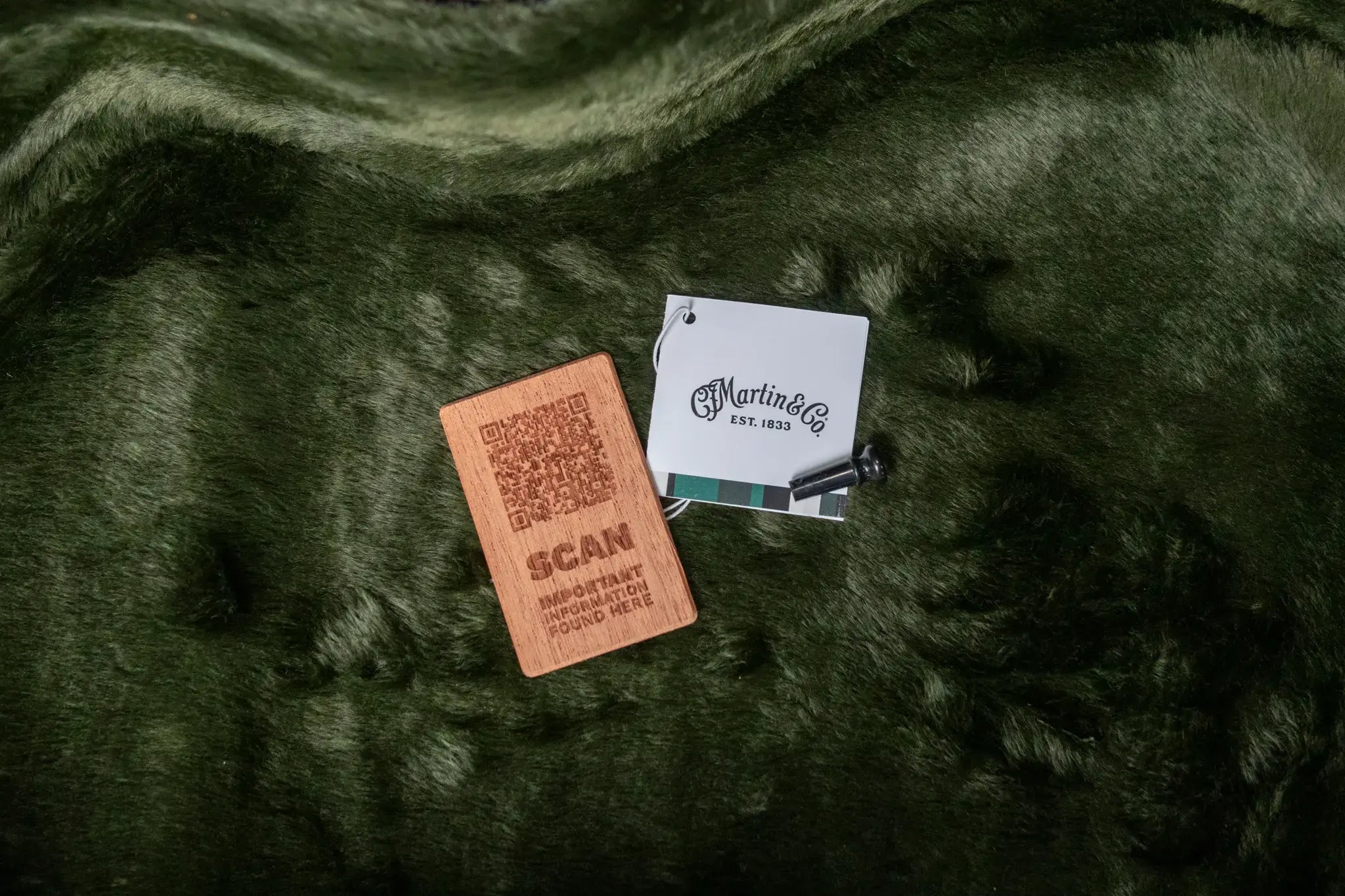 Martin OM-21 1935 Acoustic - Sunburst with Hardshell Case