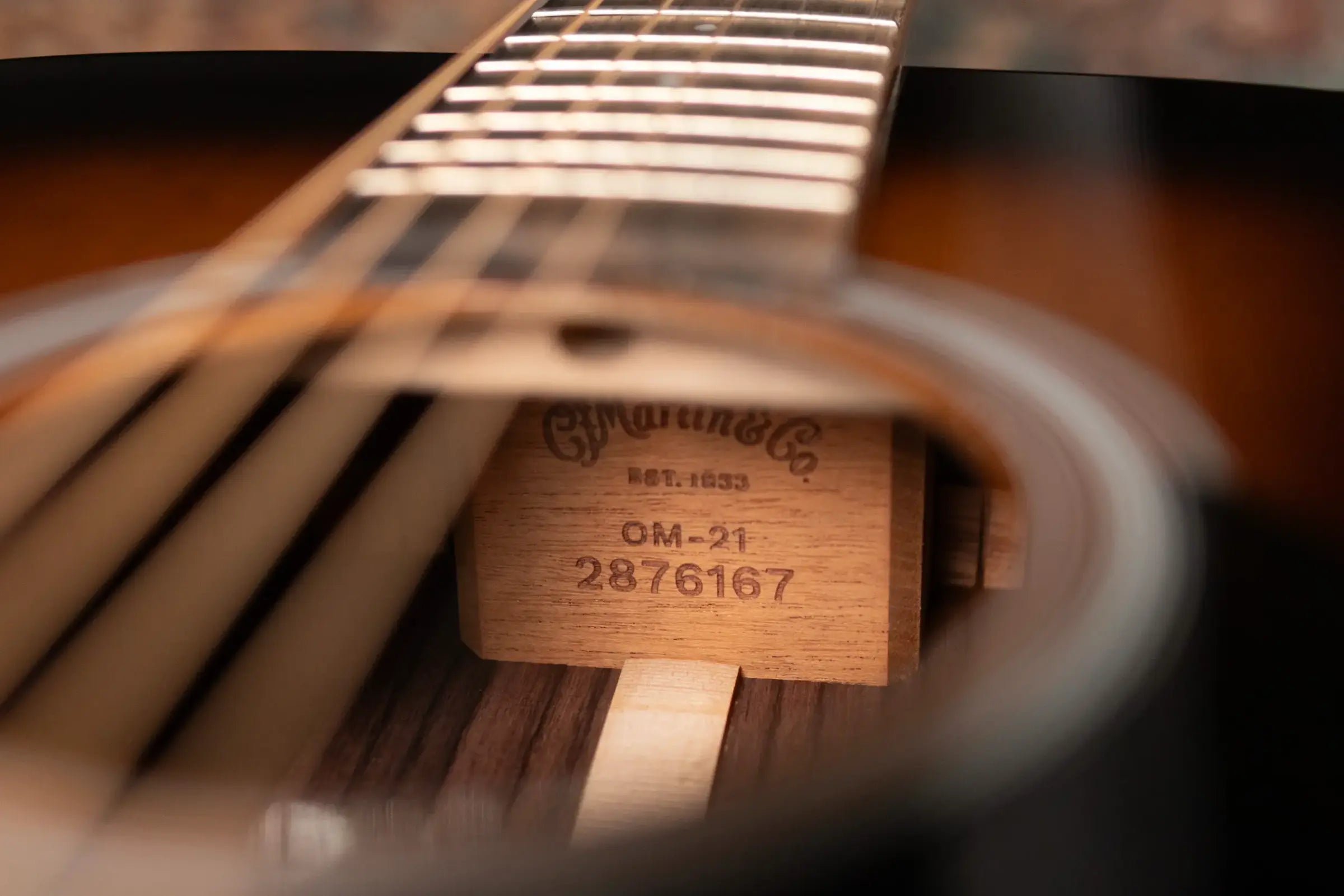 Martin OM-21 Acoustic Guitar - 1935 Sunburst with Hardshell Case