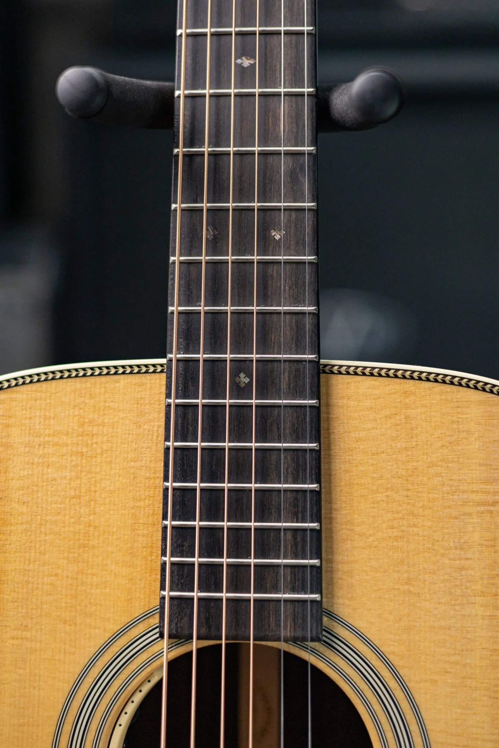 Martin OM-28E Standard Series Acoustic/Electric Guitar with Hardshell Case
