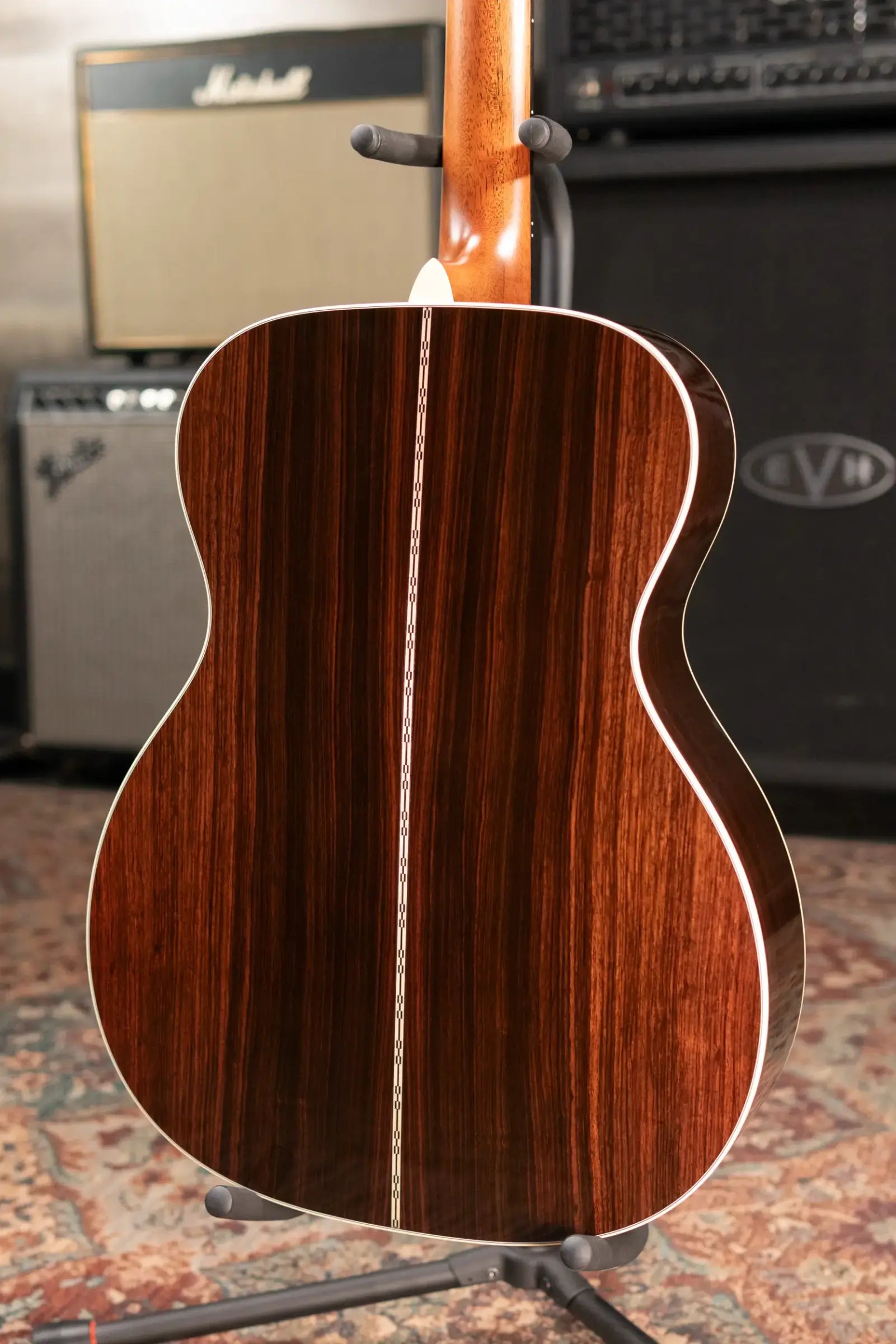 Martin OM-28 Acoustic Guitar - Gloss 1933 Ambertone with Hardshell Case