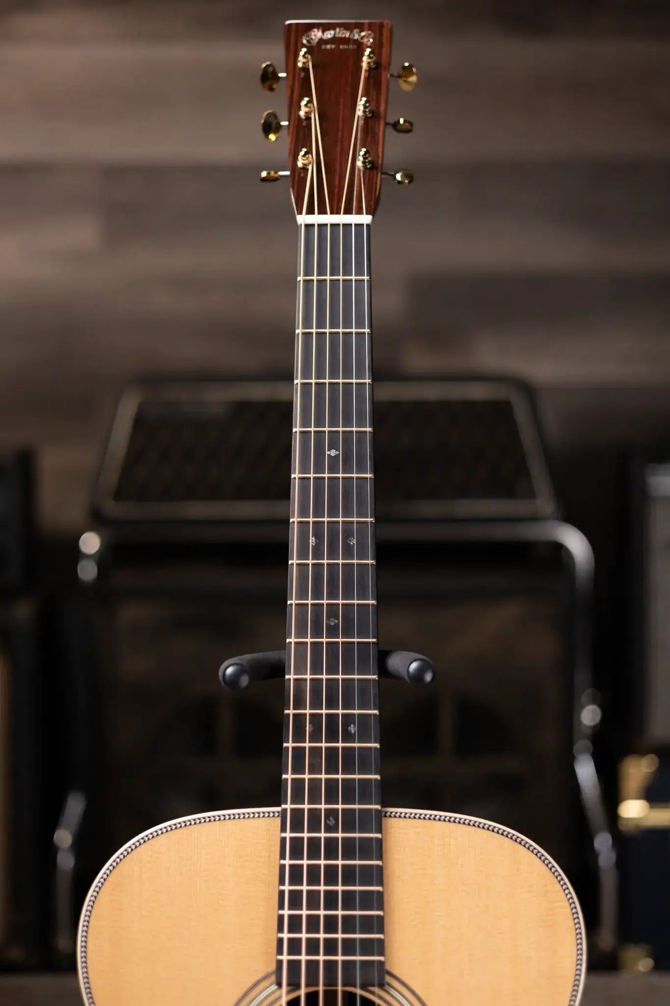 Martin OM-28 Modern Deluxe Acoustic with Hardshell Case