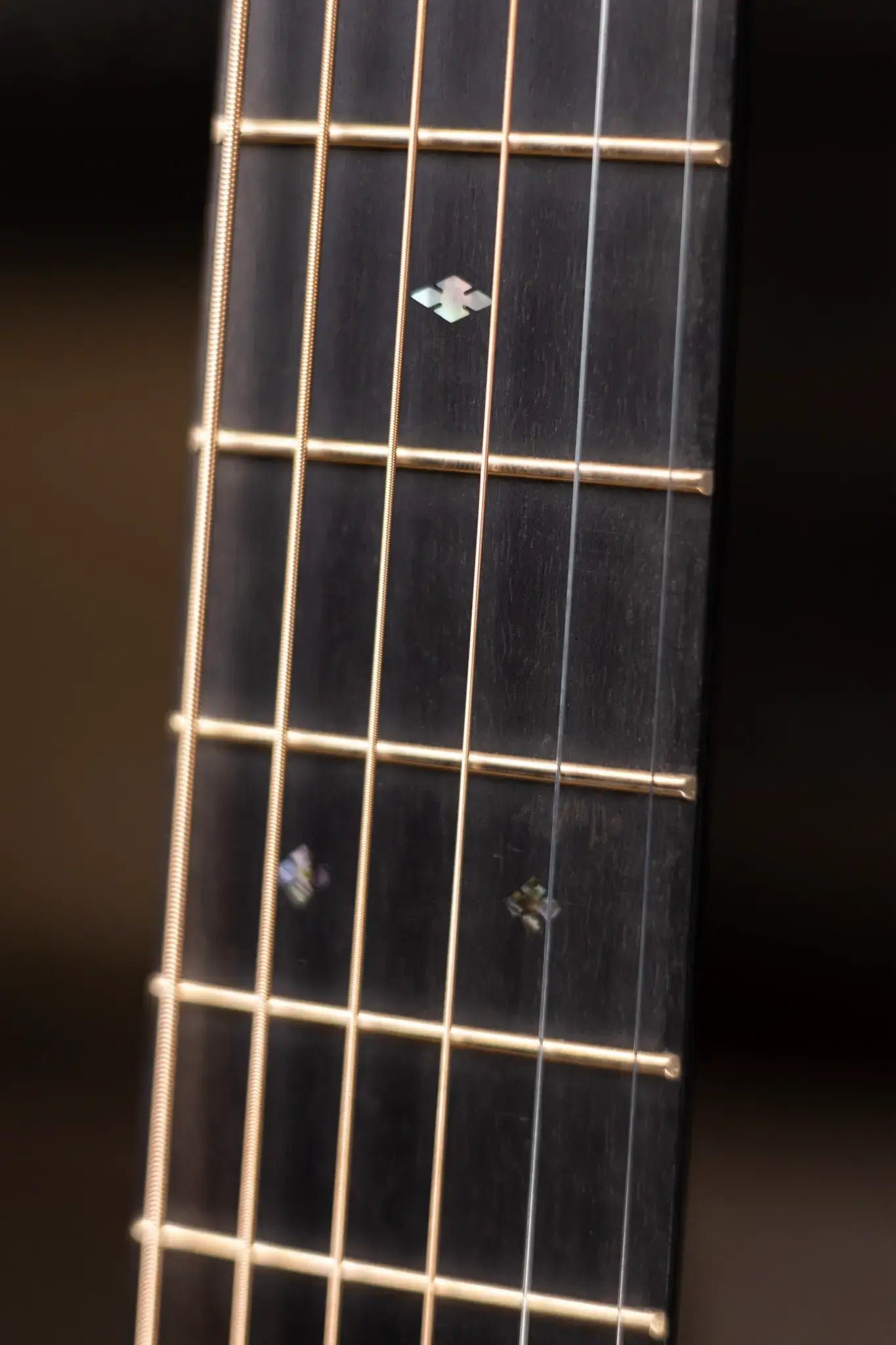 Martin OM-28 Modern Deluxe Acoustic with Hardshell Case