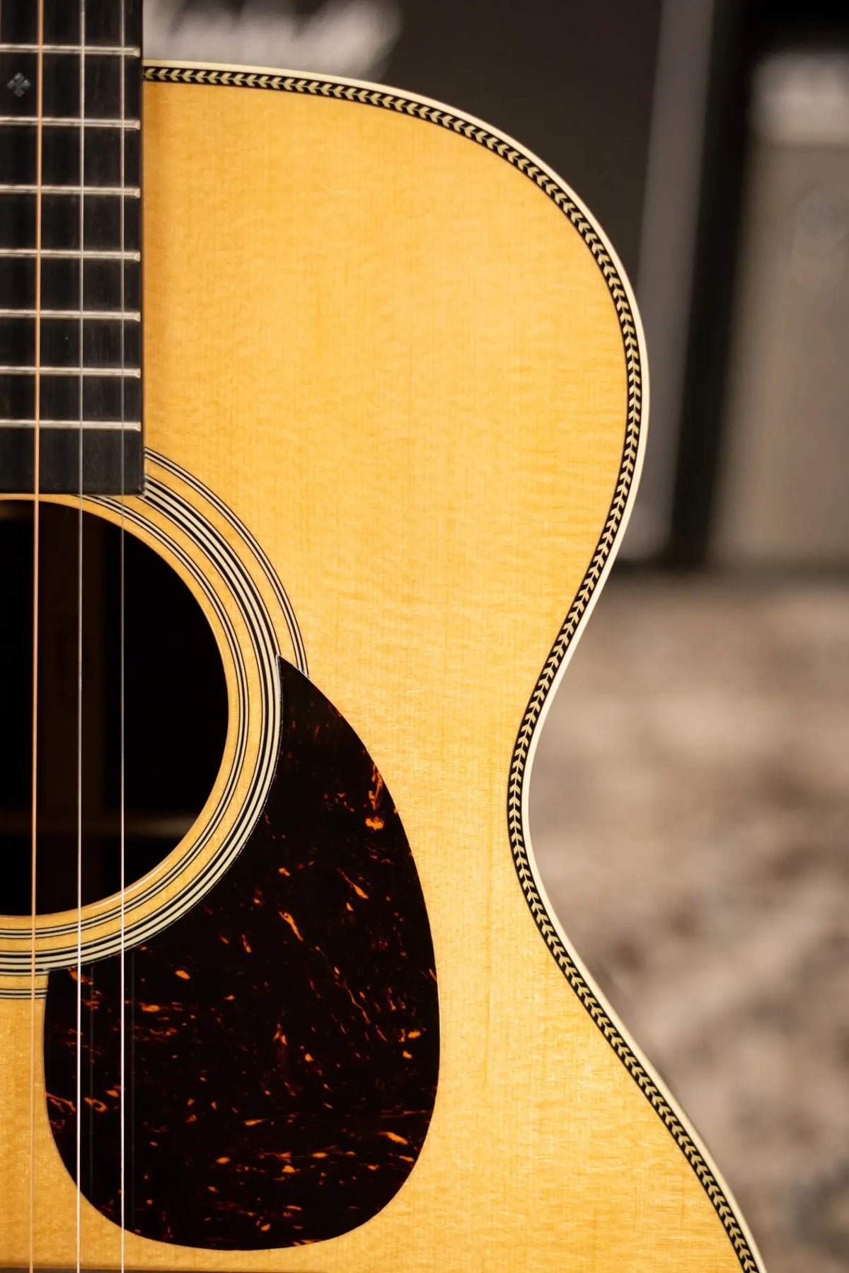 Martin OM-28 Standard Series Acoustic Guitar with Hardshell Case
