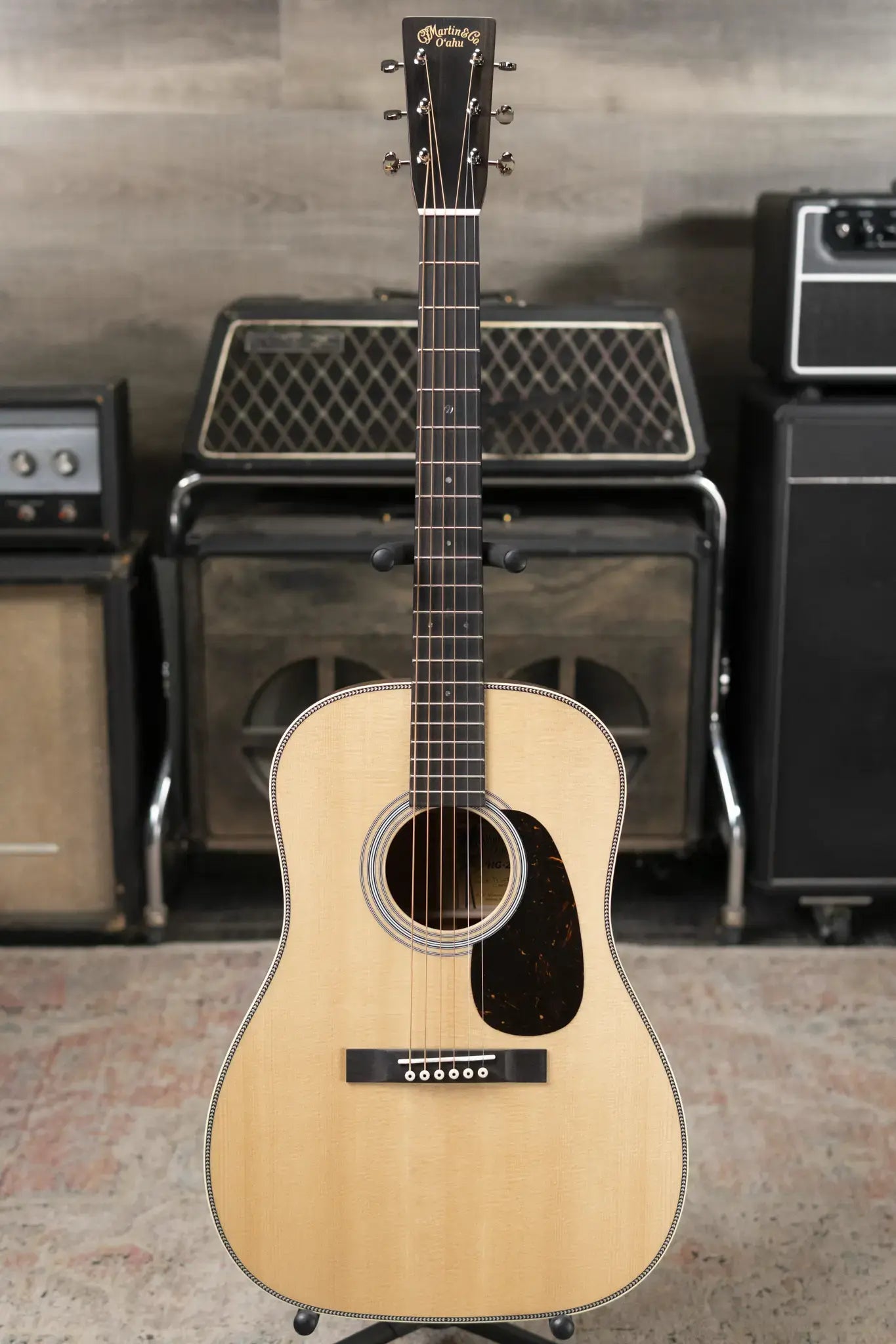 Martin O'ahu HG-28 Acoustic Guitar with Gig Bag