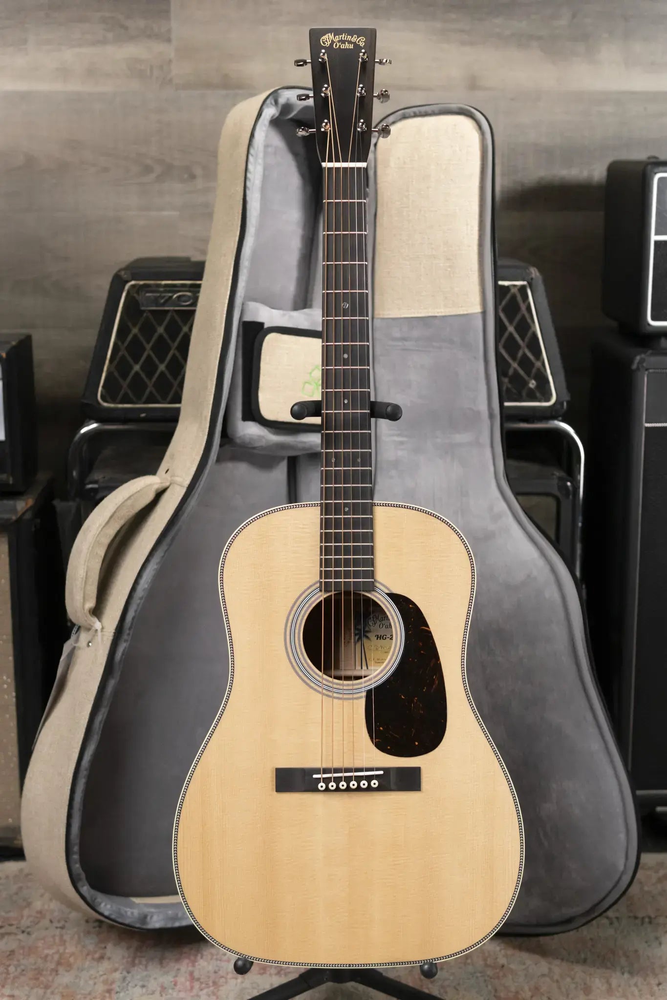 Martin O'ahu HG-28 Acoustic Guitar with Gig Bag