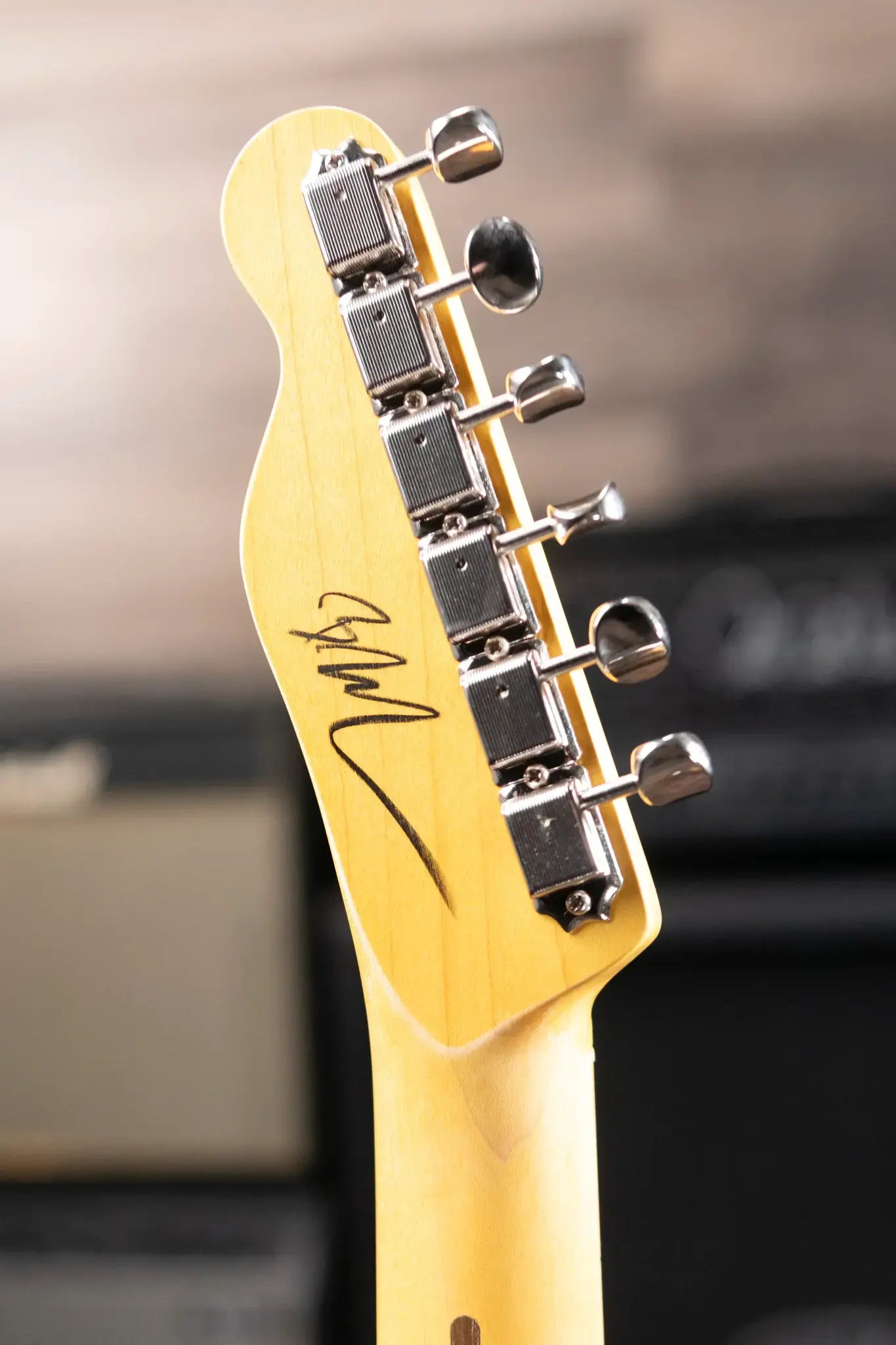 Nash T-57 Electric Guitar - 2-Tone Burst with Hardshell Case